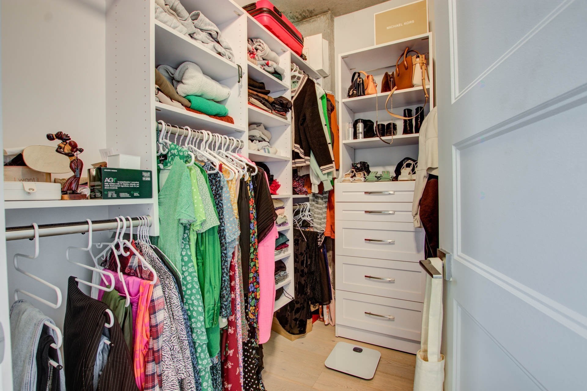 









1205


Rue St-Dominique

, 601,
Montréal (Ville-Marie),




QC
H2X2W3


