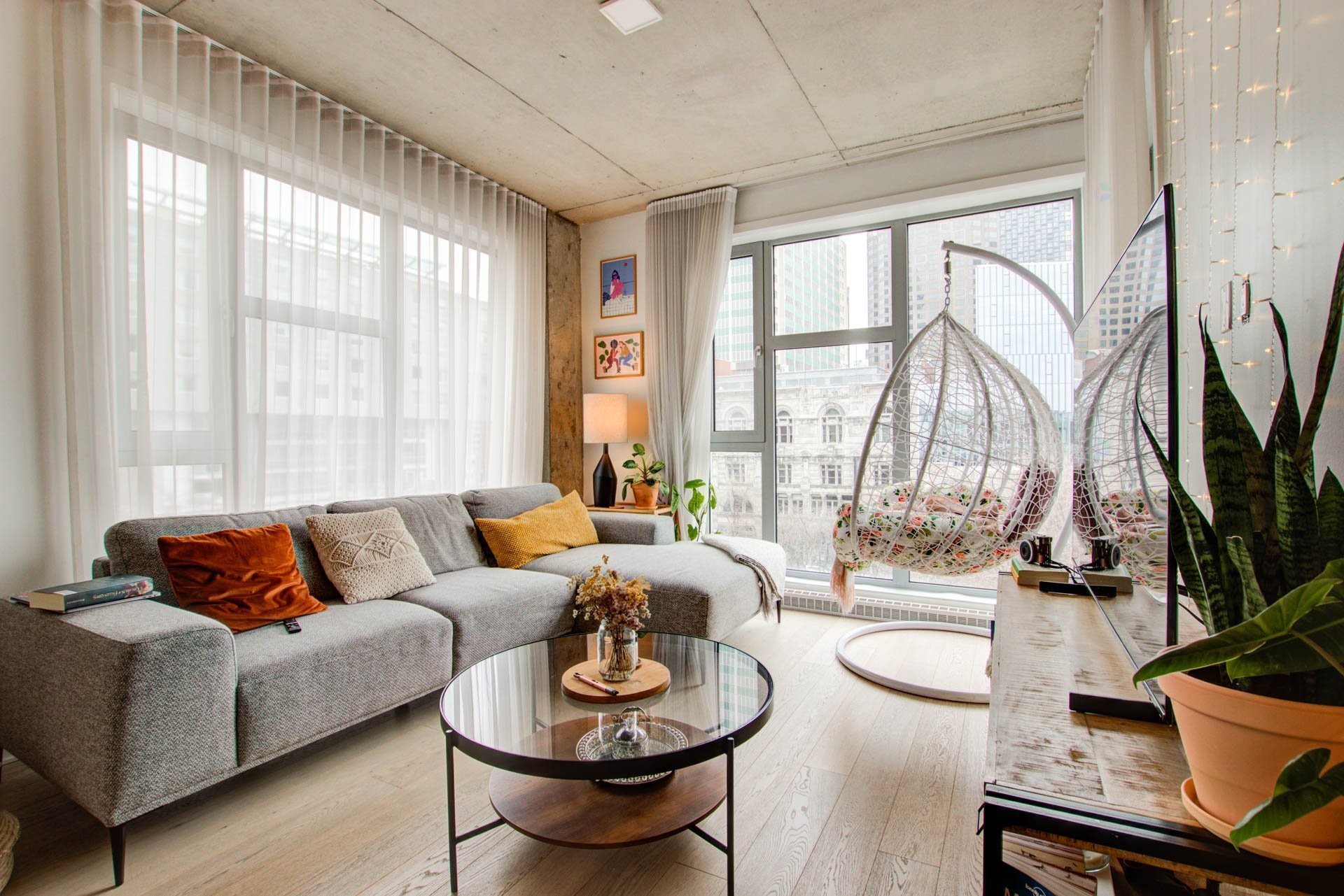 









1205


Rue St-Dominique

, 601,
Montréal (Ville-Marie),




QC
H2X2W3

