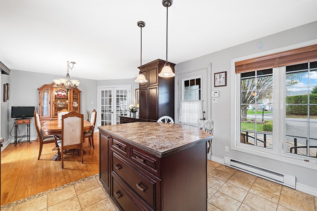 









15


Rue Jean-Marc

,
Gatineau (Gatineau),




QC
J8R2S7

