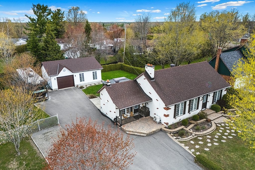 









15


Rue Jean-Marc

,
Gatineau (Gatineau),




QC
J8R2S7

