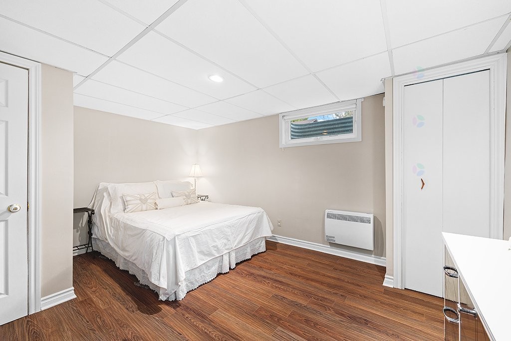 









15


Rue Jean-Marc

,
Gatineau (Gatineau),




QC
J8R2S7

