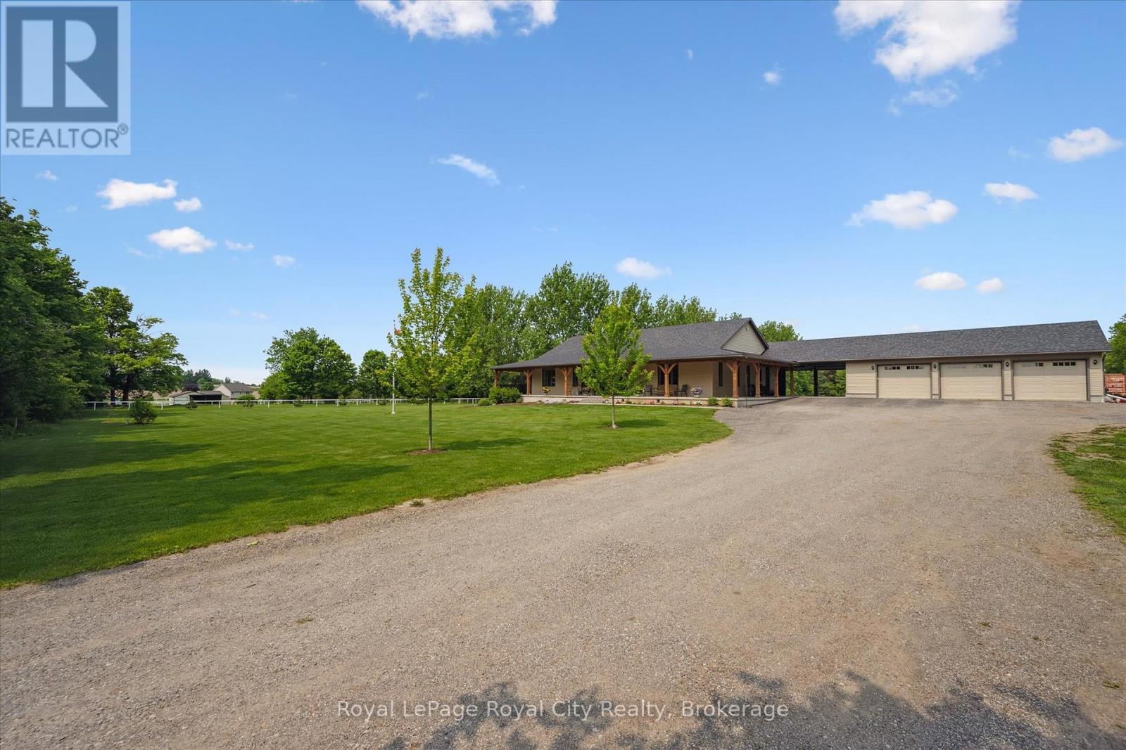 












8720 SIDEROAD 15 SIDE ROAD

,
Erin,




Ontario
N0B2K0

