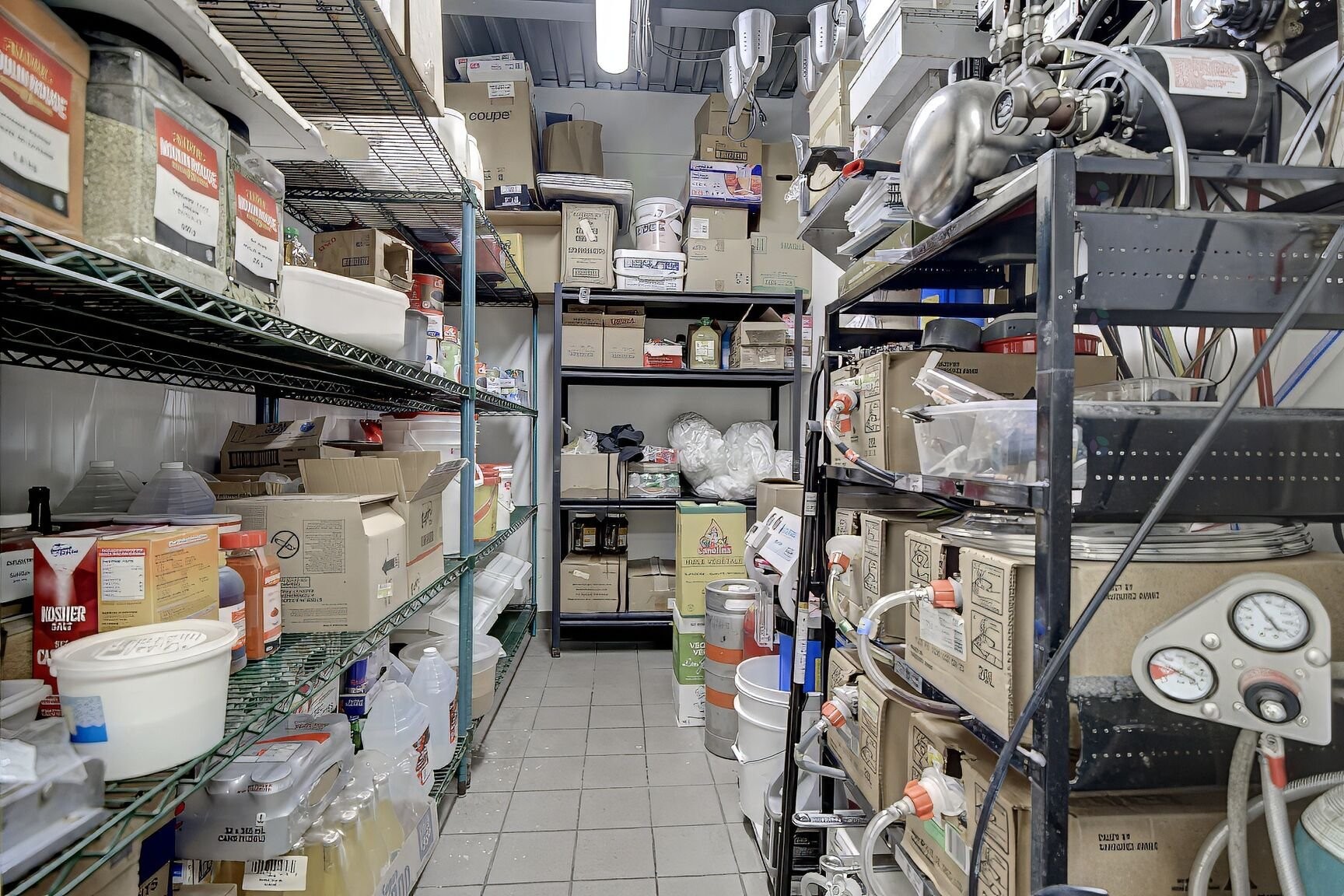 









6820


Rue Jean-Talon E.

,
Montréal (Saint-Léonard),




QC
H1S0A5

