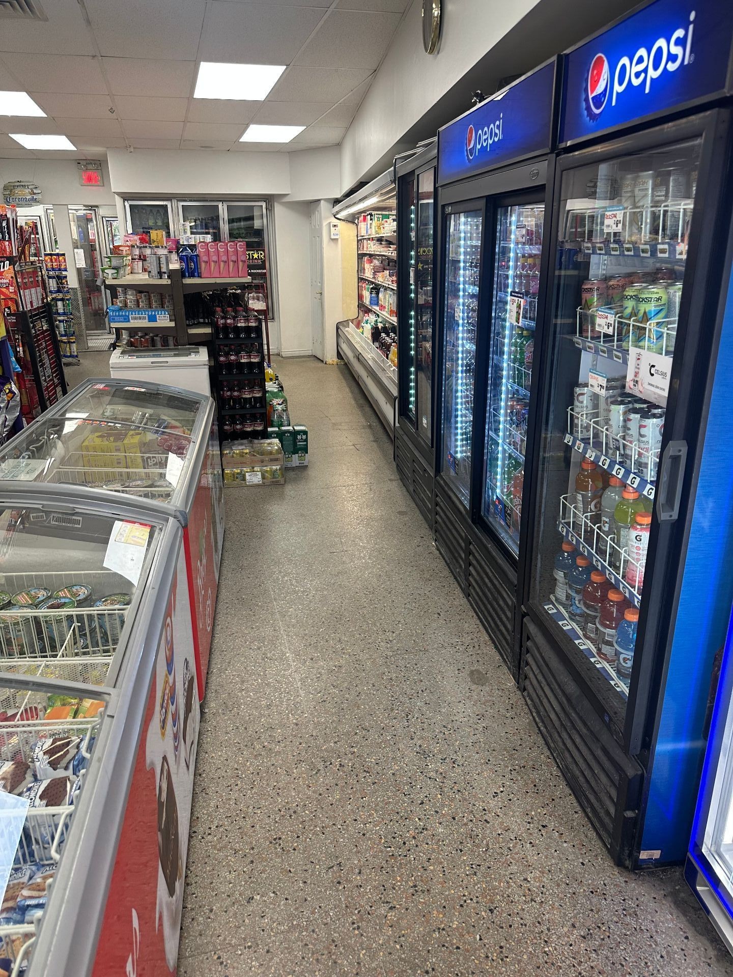 









5190


Av. Bourbonnière

,
Montréal (Rosemont/La Petite-Patrie),




QC
H1X2M8

