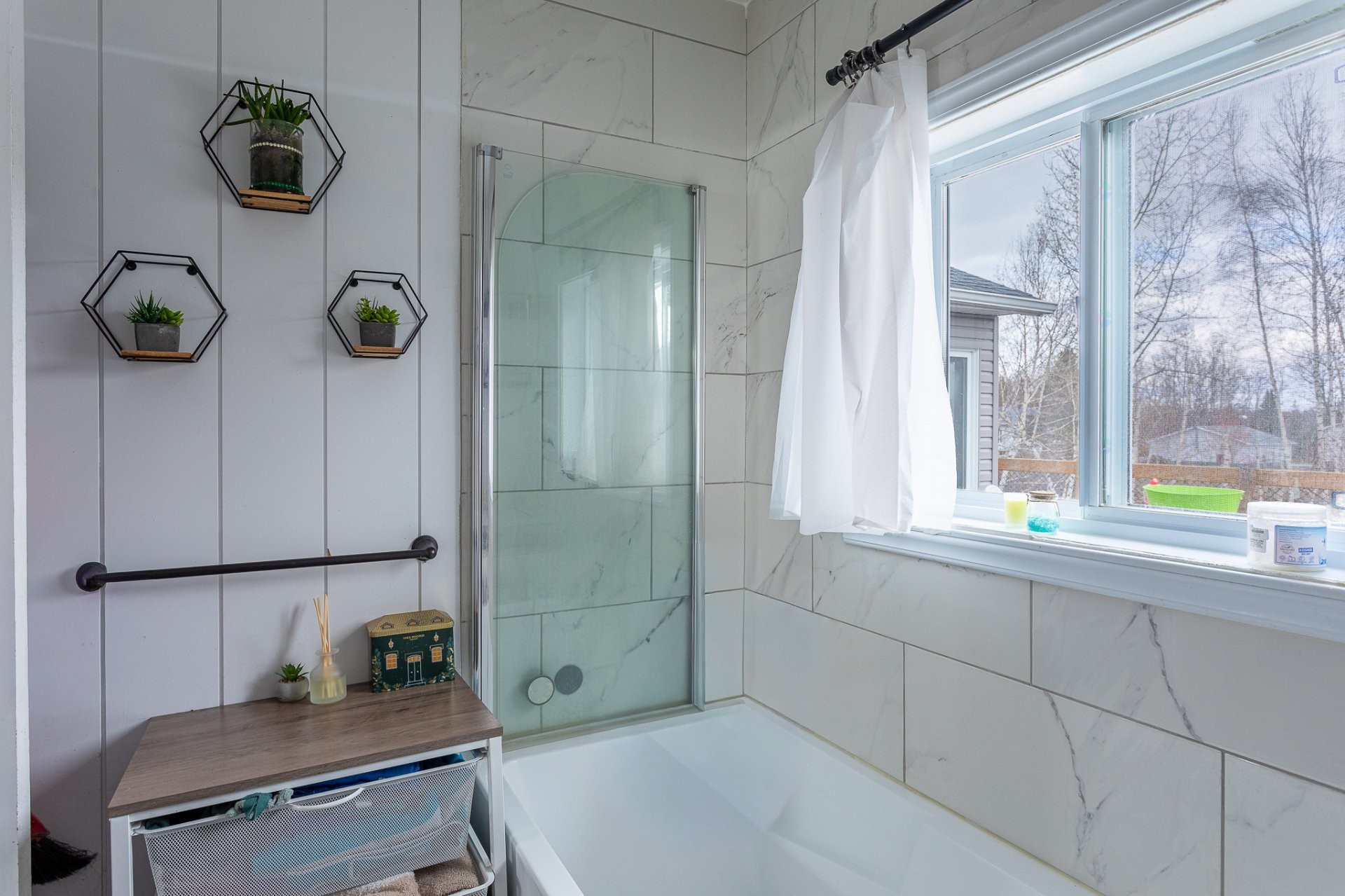 









270


Ch. des Bouleaux

,
Shawinigan,




QC
G9R1S8

