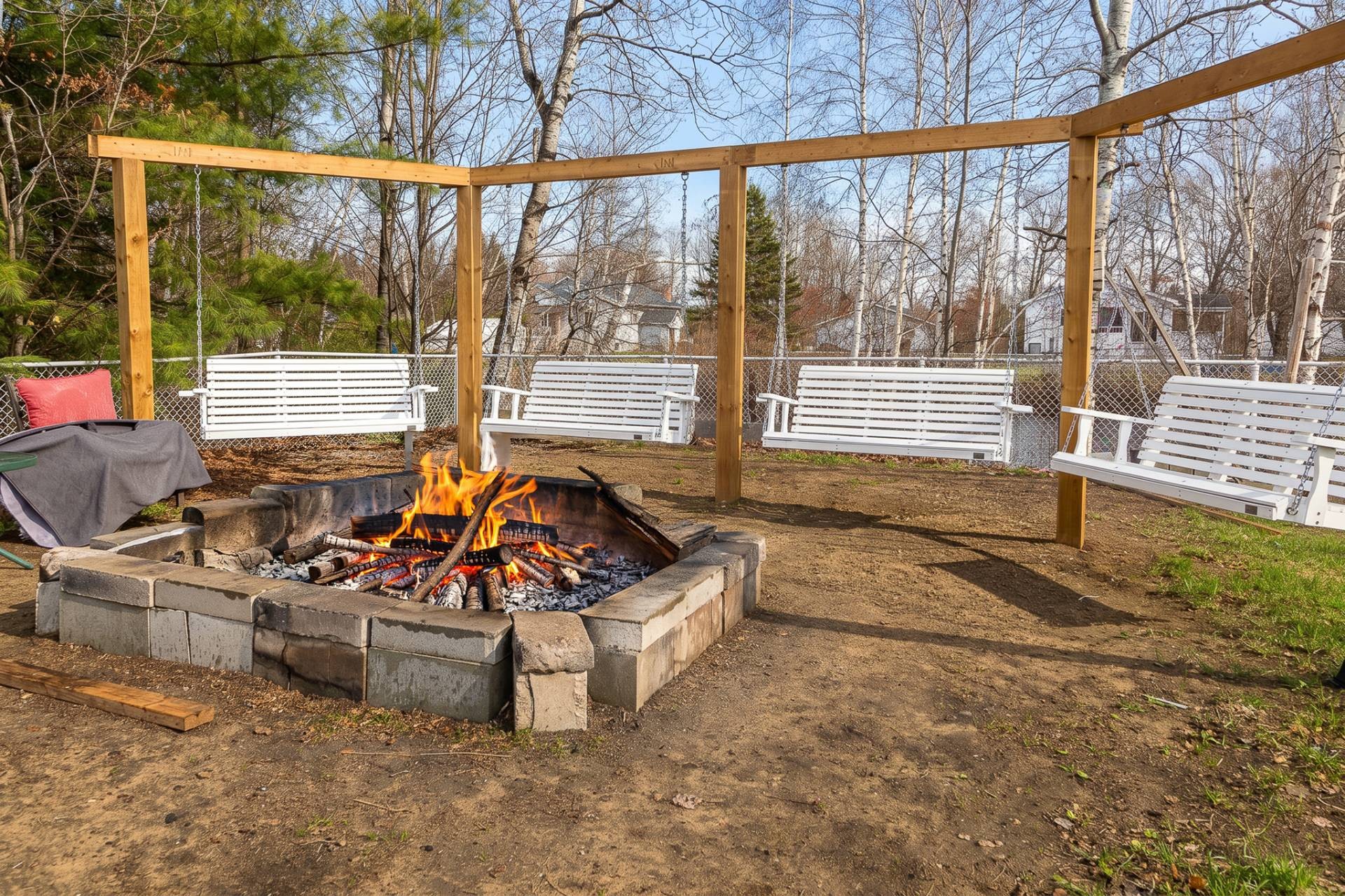 









270


Ch. des Bouleaux

,
Shawinigan,




QC
G9R1S8

