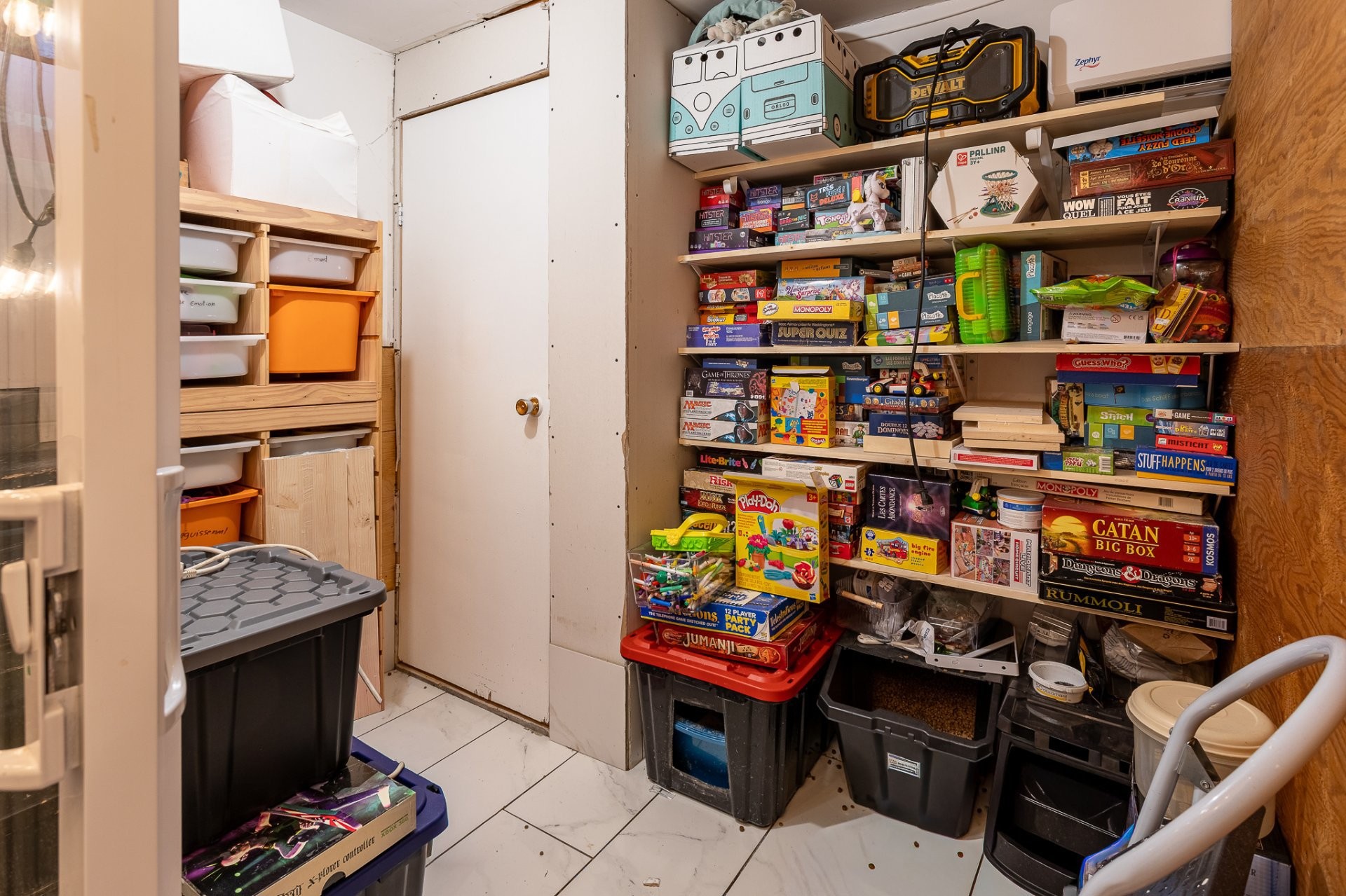 









270


Ch. des Bouleaux

,
Shawinigan,




QC
G9R1S8

