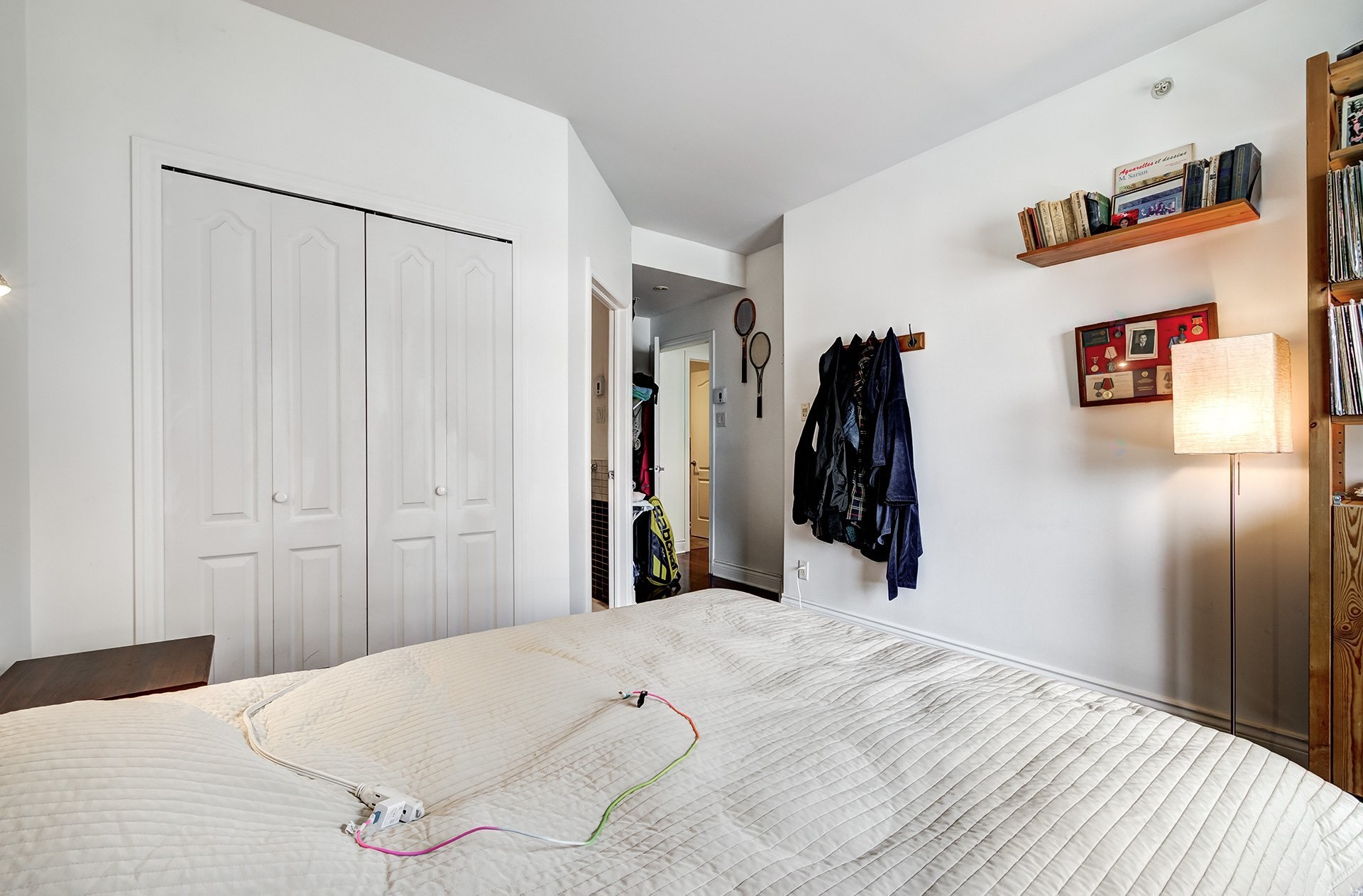 









995


Boul. Jules-Poitras

, 210,
Montréal (Saint-Laurent),




QC
H4N3M2

