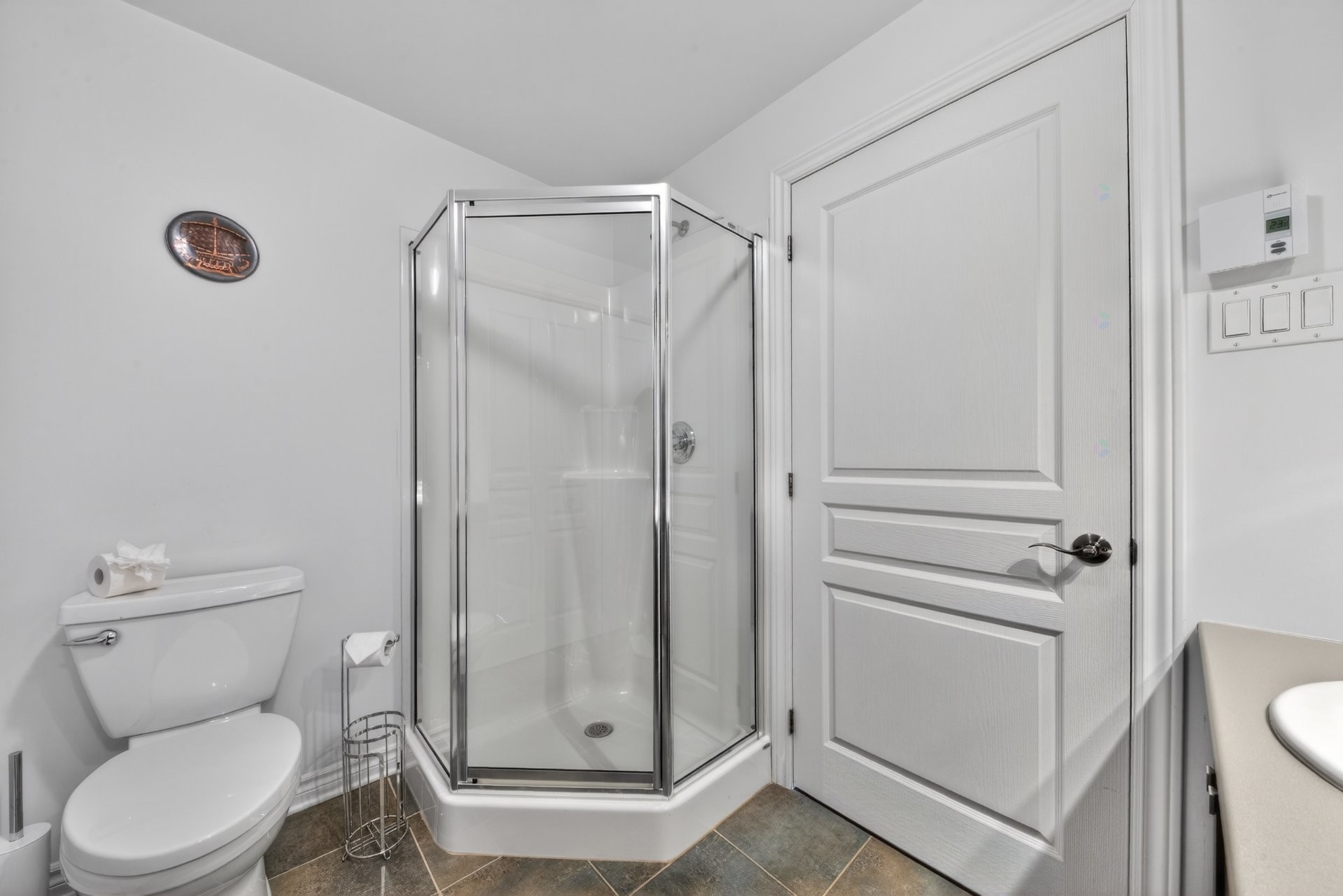 









2435


Rue des Nations

, 305,
Montréal (Saint-Laurent),




QC
H4R0G8


