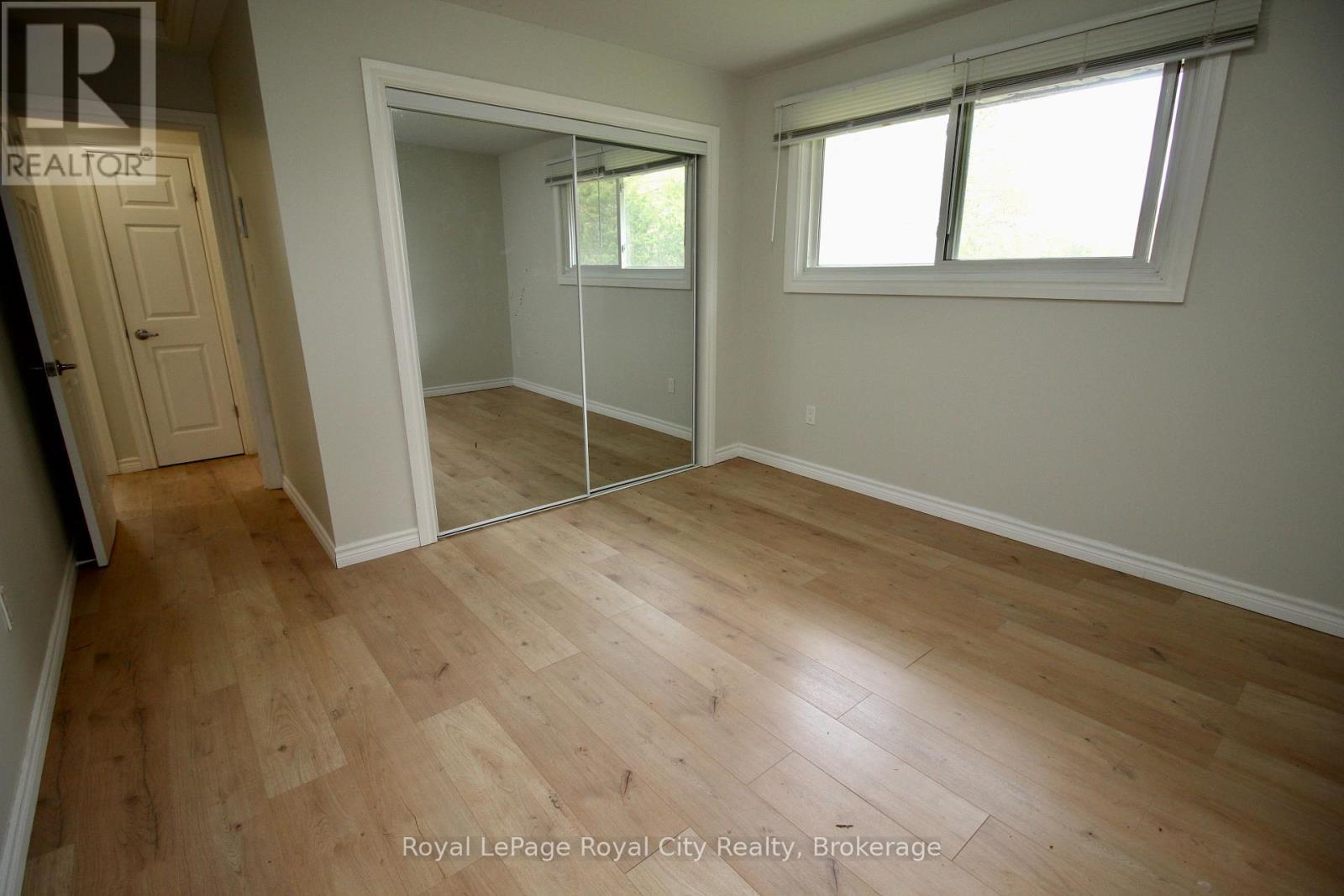 












1 - 405 MAIN STREET S

,
Guelph/Eramosa (Rockwood),




Ontario
N0B2K0

