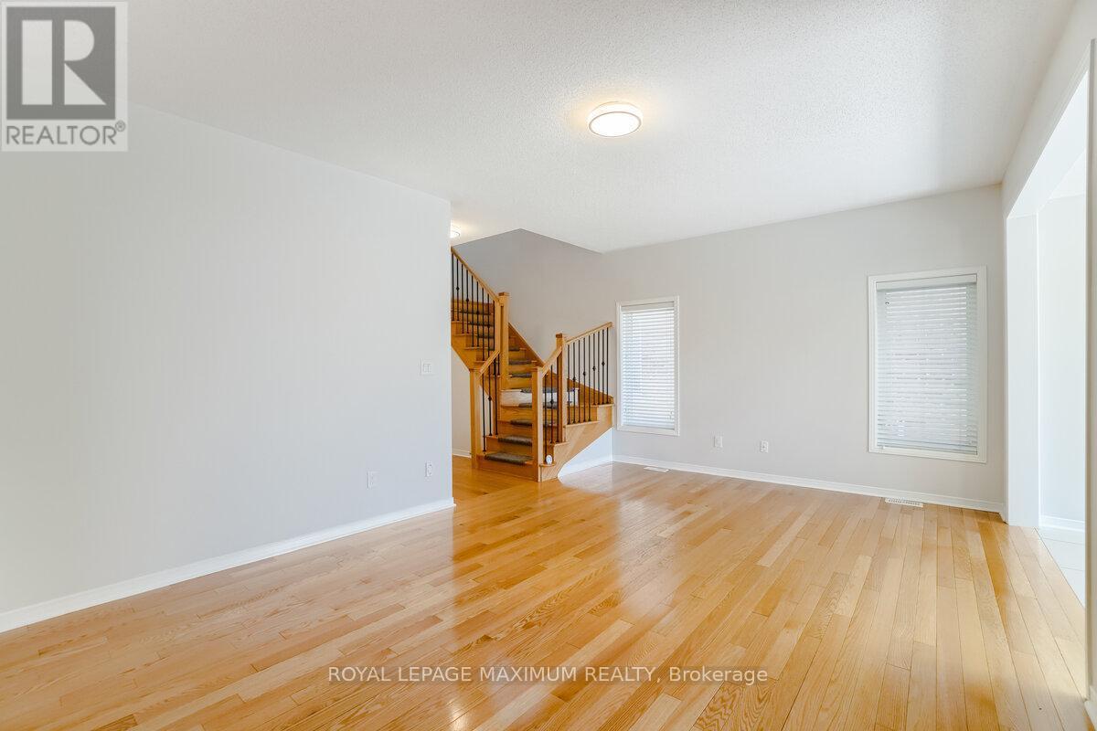 












160 GENTILE CIRCLE

,
Vaughan,




Ontario
L4H3N3

