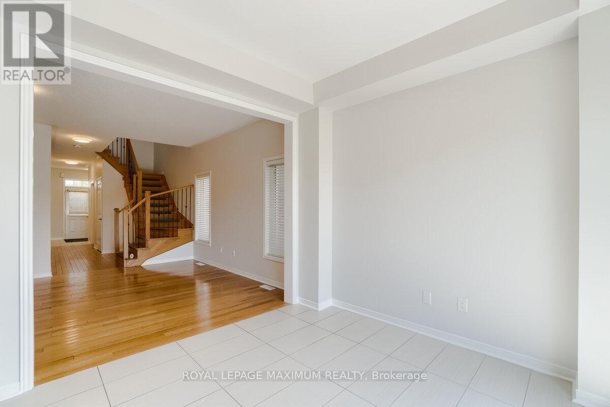 












160 GENTILE CIRCLE

,
Vaughan,




Ontario
L4H3N3

