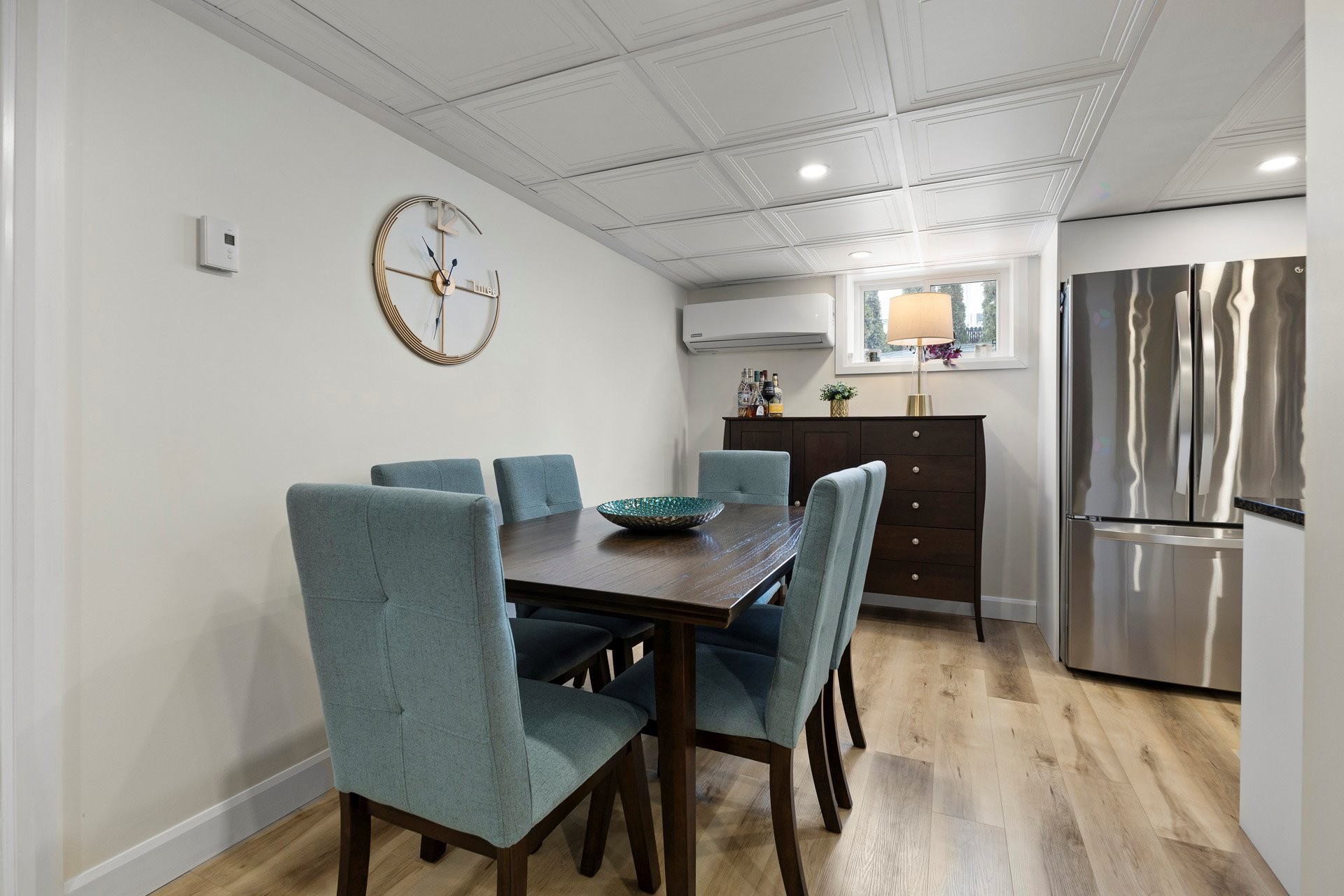









172


Rue St-Charles

,
Salaberry-de-Valleyfield,




QC
J6S4A4


