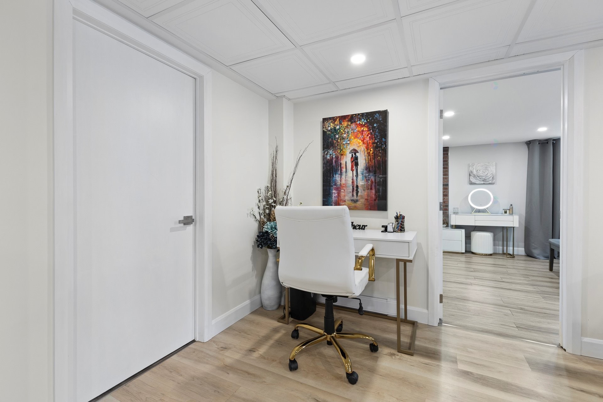 









172


Rue St-Charles

,
Salaberry-de-Valleyfield,




QC
J6S4A4

