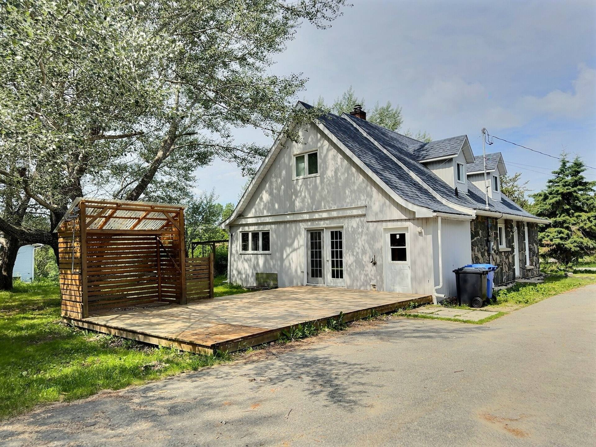 









326


Route 101 S.

,
Duhamel-Ouest,




QC
J9V2E5

