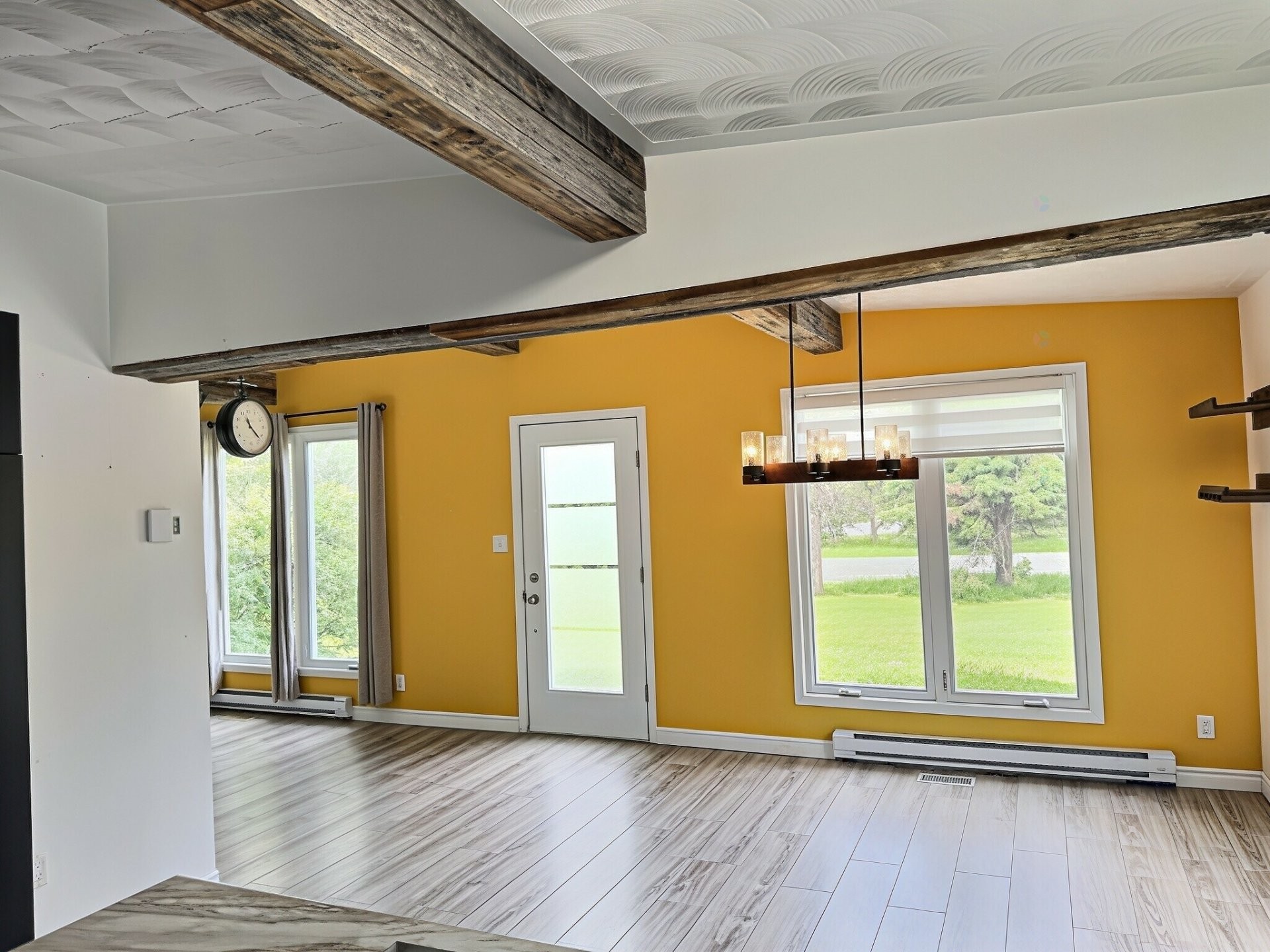 









326


Route 101 S.

,
Duhamel-Ouest,




QC
J9V2E5

