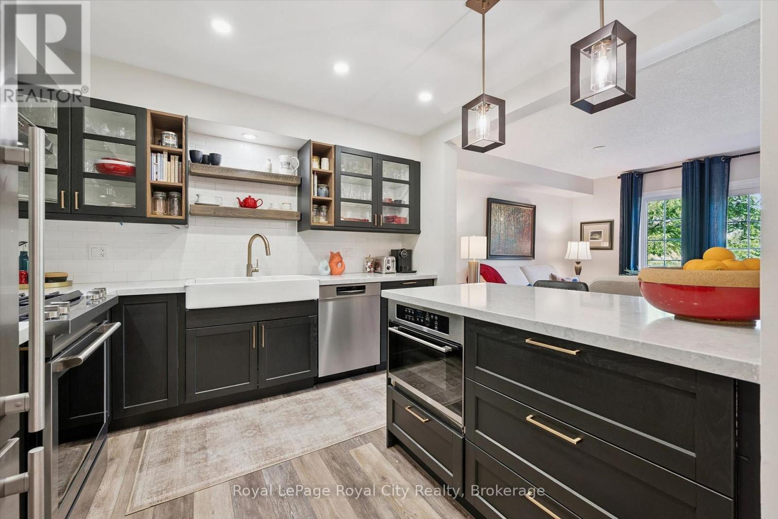 












#12 - 124 GOSLING GARDENS

,
Guelph (Clairfields/Hanlon Business Park),




Ontario
N1G5K6

