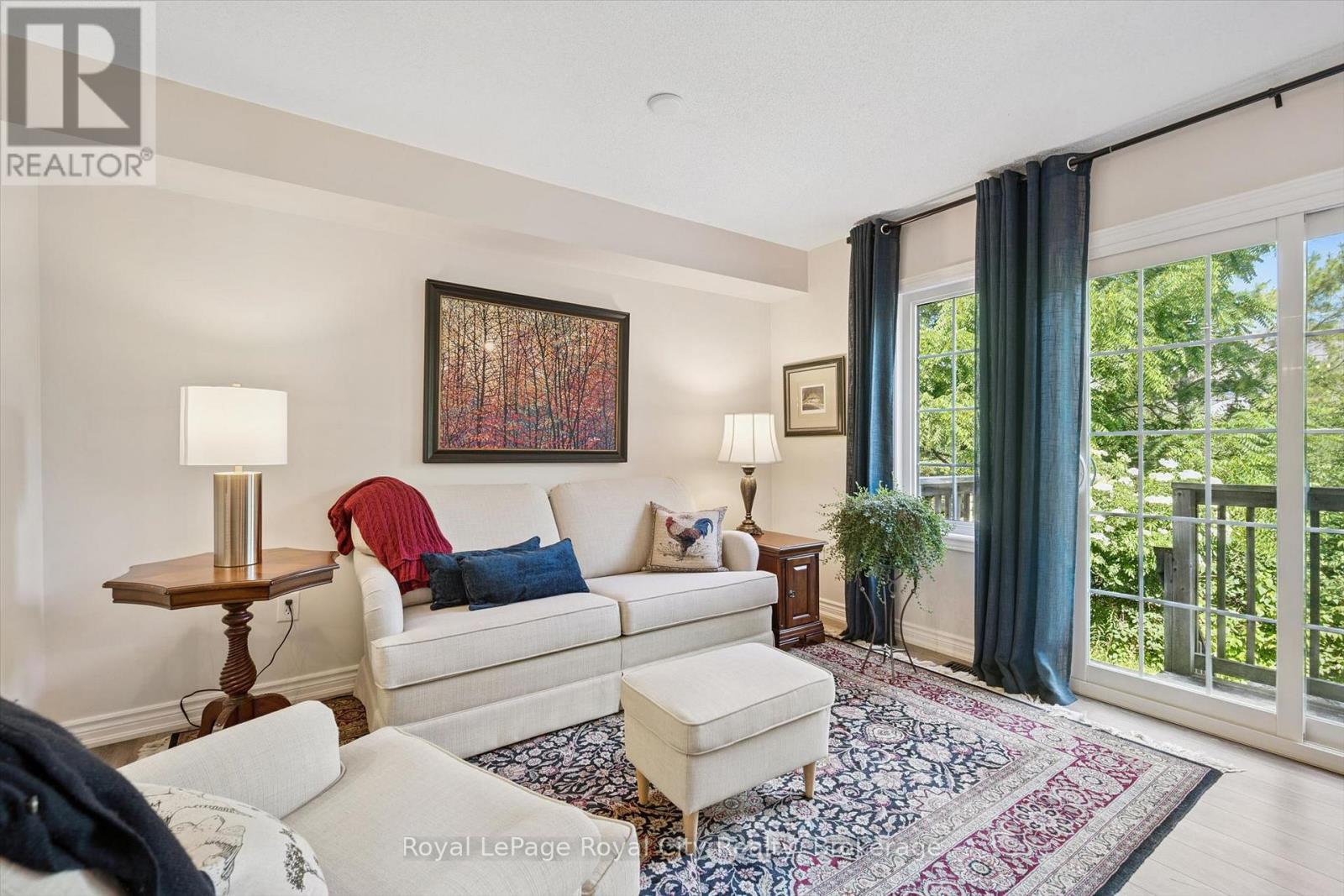 












#12 - 124 GOSLING GARDENS

,
Guelph (Clairfields/Hanlon Business Park),




Ontario
N1G5K6

