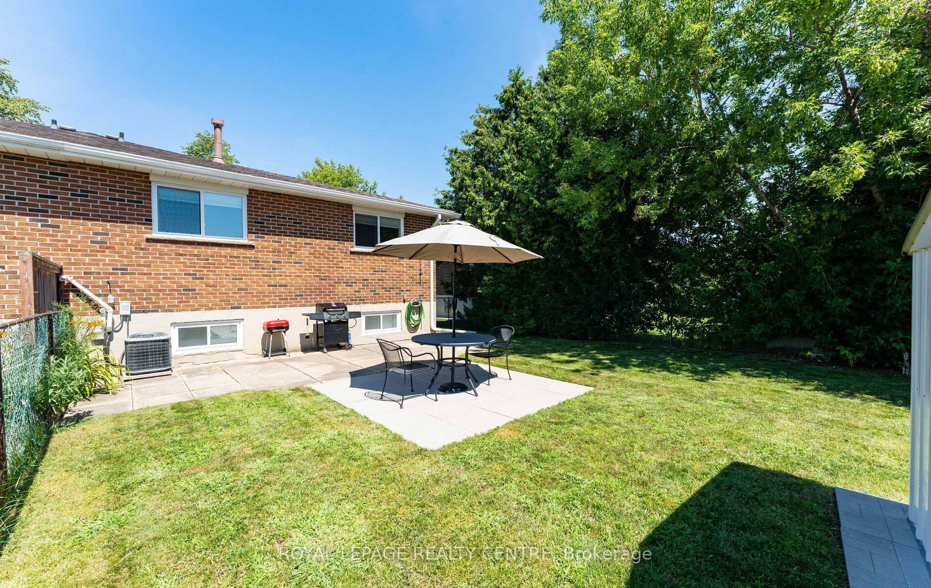 









540


Cavell

Drive, Upper,
Mississauga,




ON
L5B 2N9

