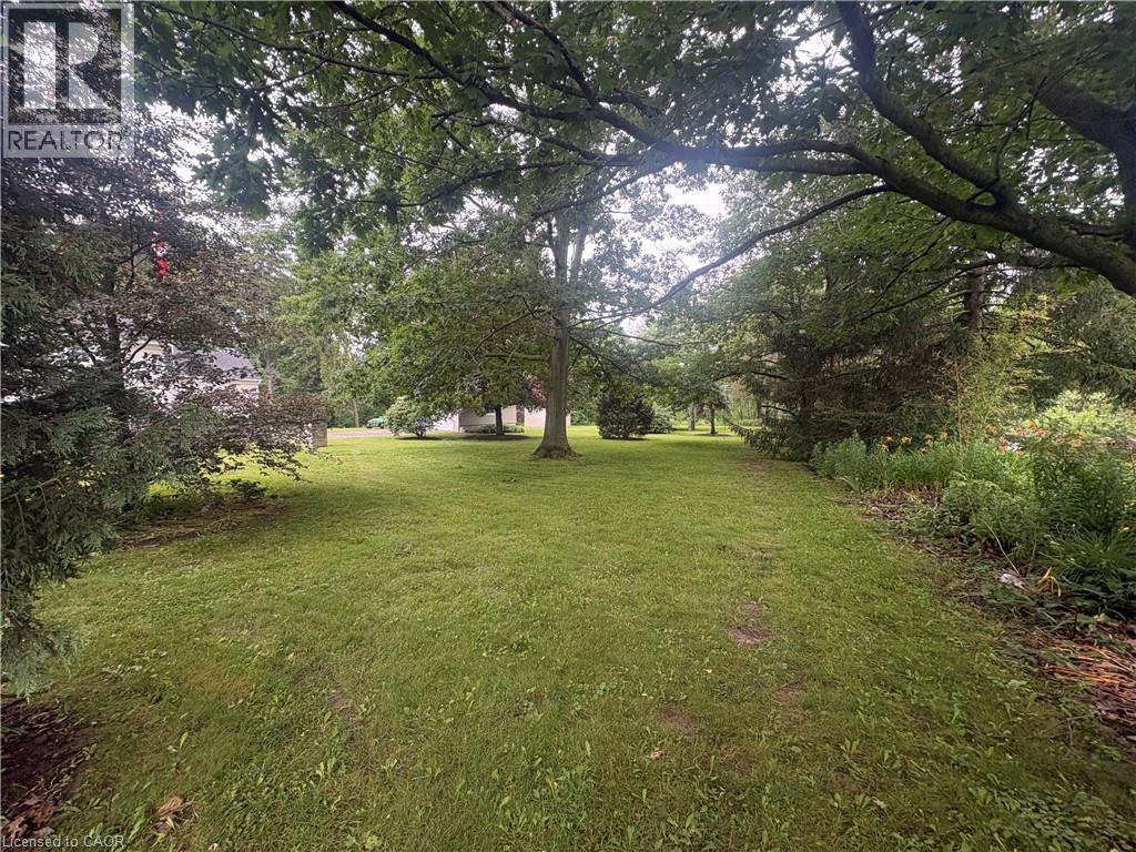 












1629 GREGORY Road

,
St. Catharines,




Ontario
L2R6P9

