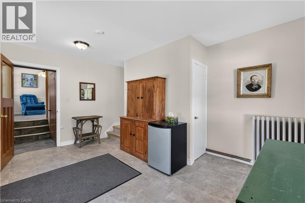 












1629 GREGORY Road

,
St. Catharines,




Ontario
L2R6P9

