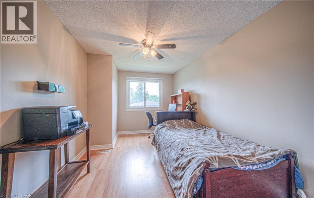 












112 KINGSWOOD Drive Unit# 21

,
Kitchener,




Ontario
N2E1S9

