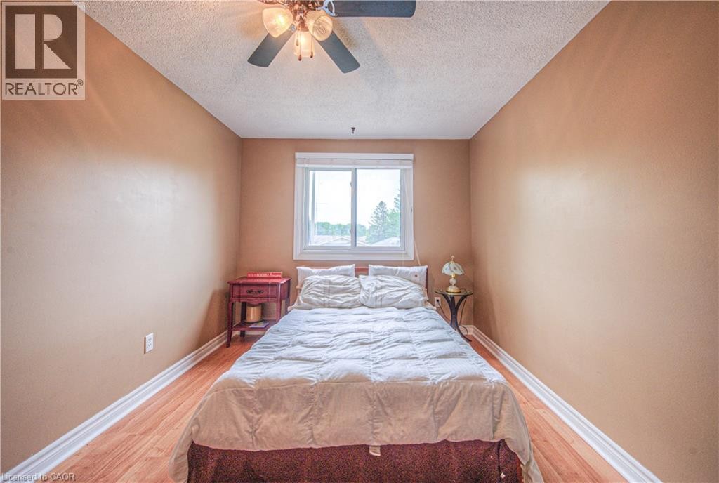 












112 KINGSWOOD Drive Unit# 21

,
Kitchener,




Ontario
N2E1S9

