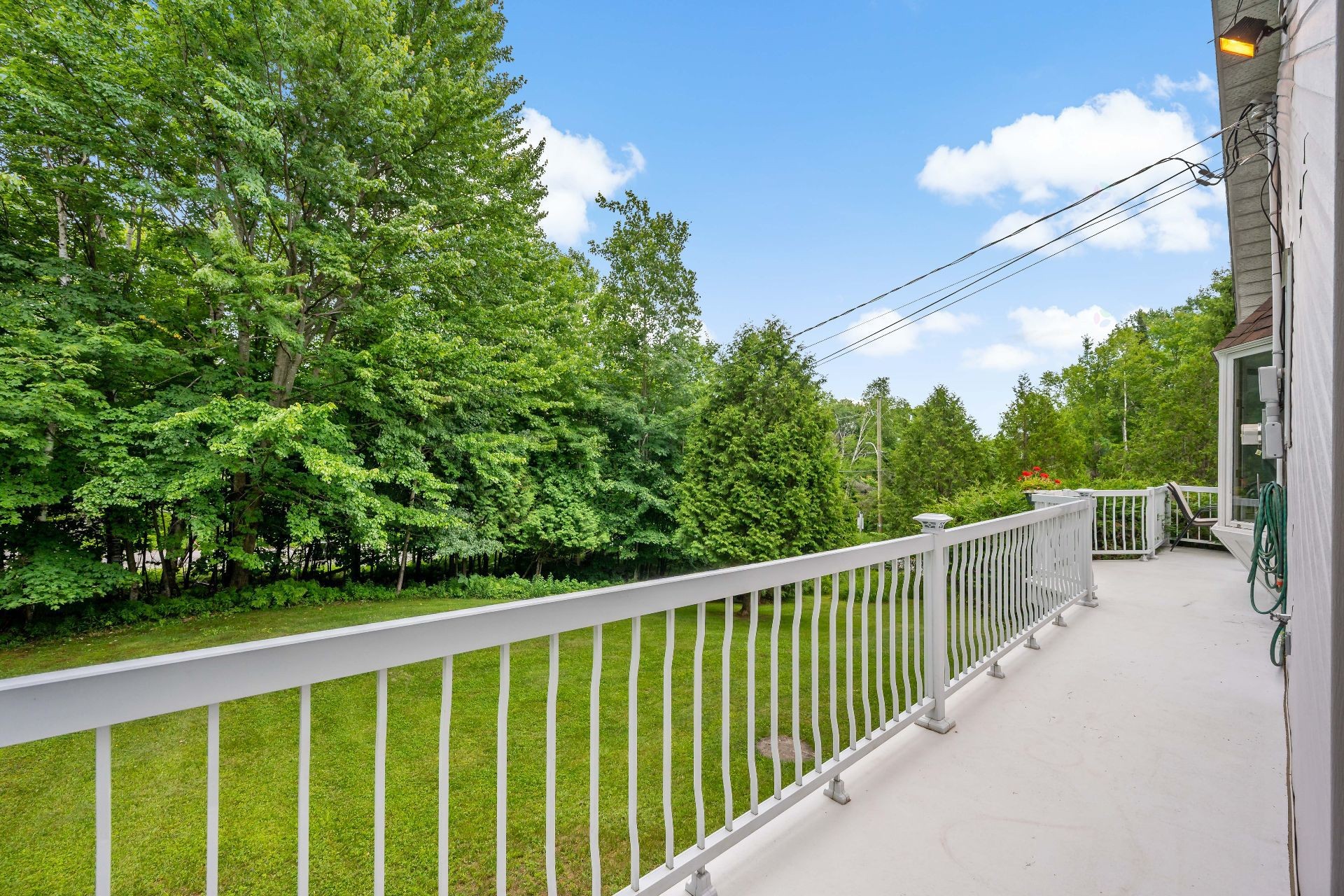 









130


Ch. du Lac-Dufour

,
Mont-Tremblant,




QC
J8E2H8

