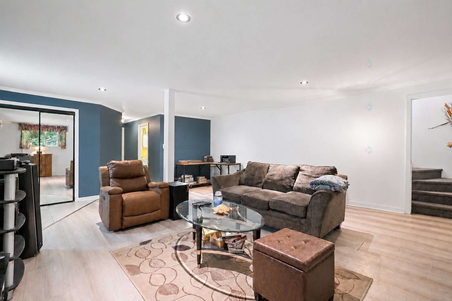 









130


Ch. du Lac-Dufour

,
Mont-Tremblant,




QC
J8E2H8

