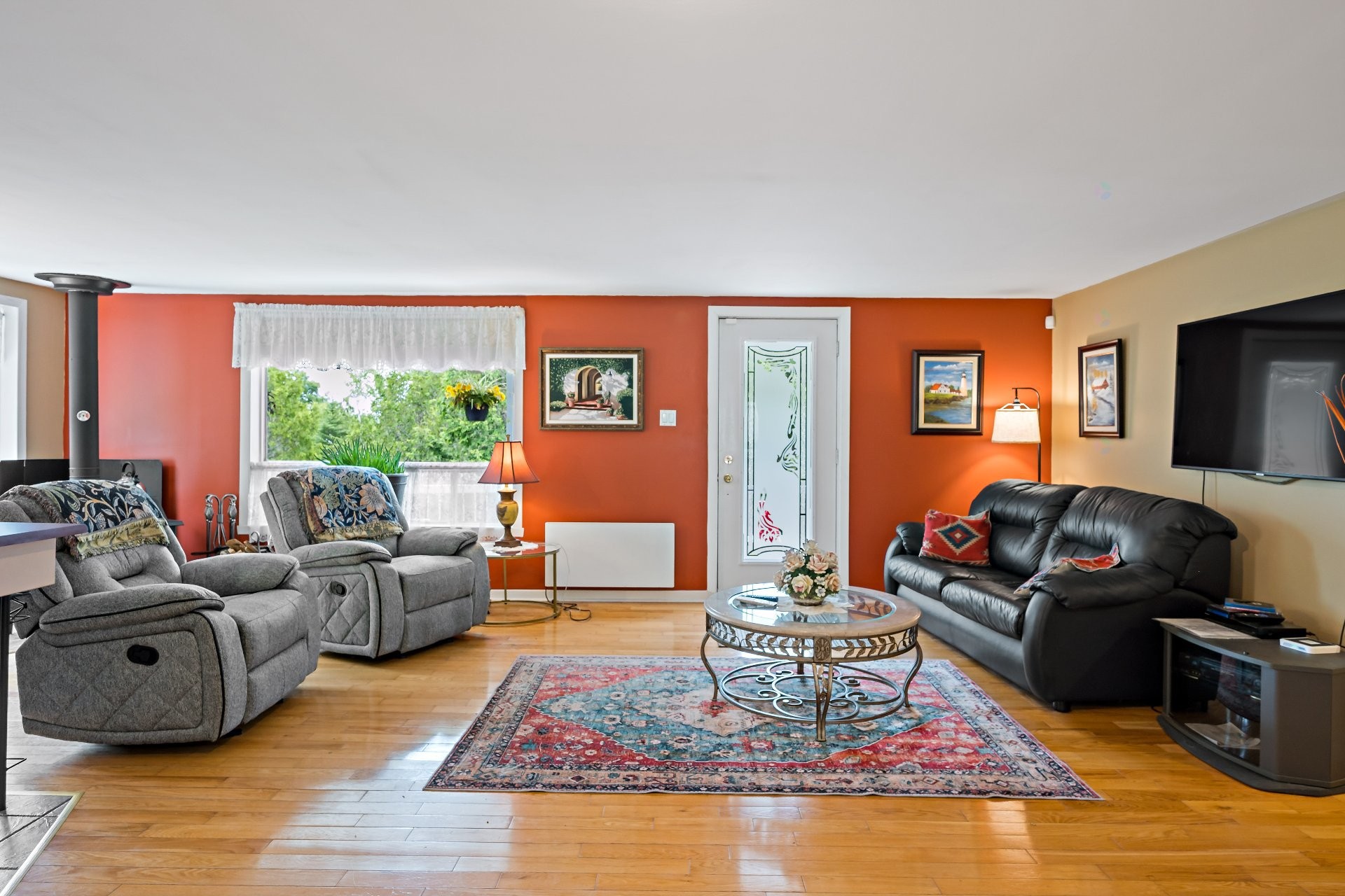 









130


Ch. du Lac-Dufour

,
Mont-Tremblant,




QC
J8E2H8

