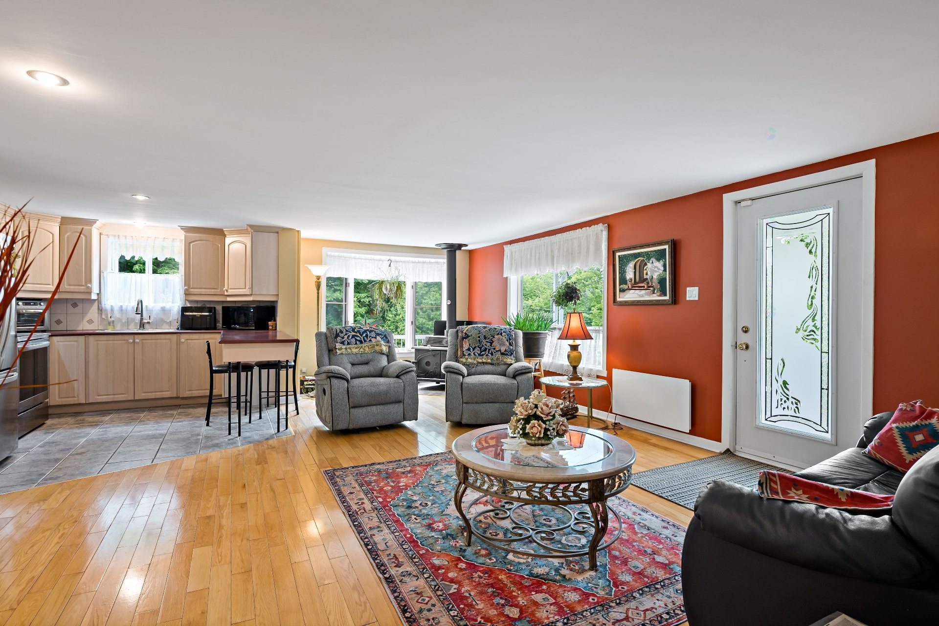 









130


Ch. du Lac-Dufour

,
Mont-Tremblant,




QC
J8E2H8

