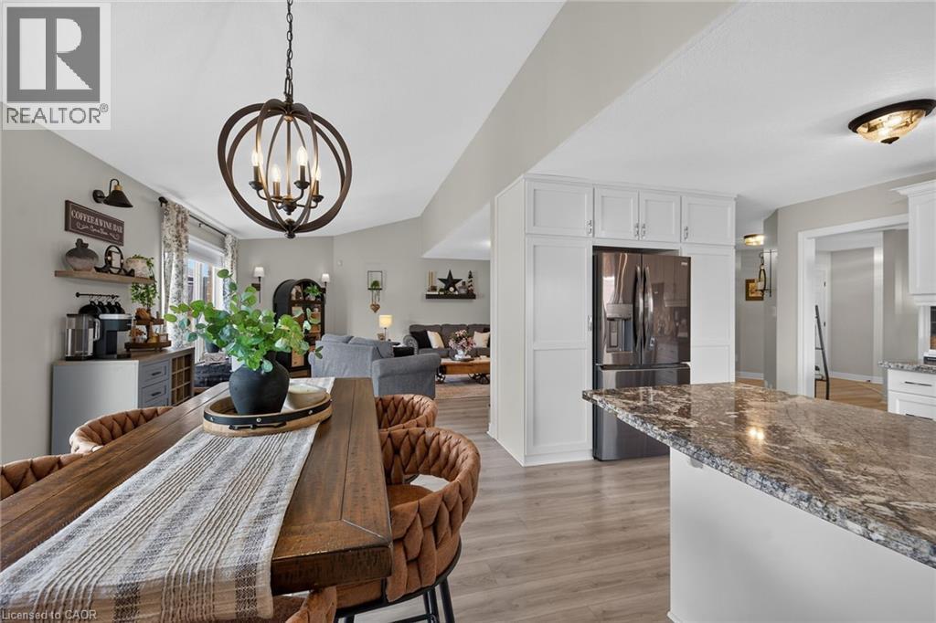 












7 ETHERINGTON Crescent

,
Binbrook,




Ontario
L0R1C0

