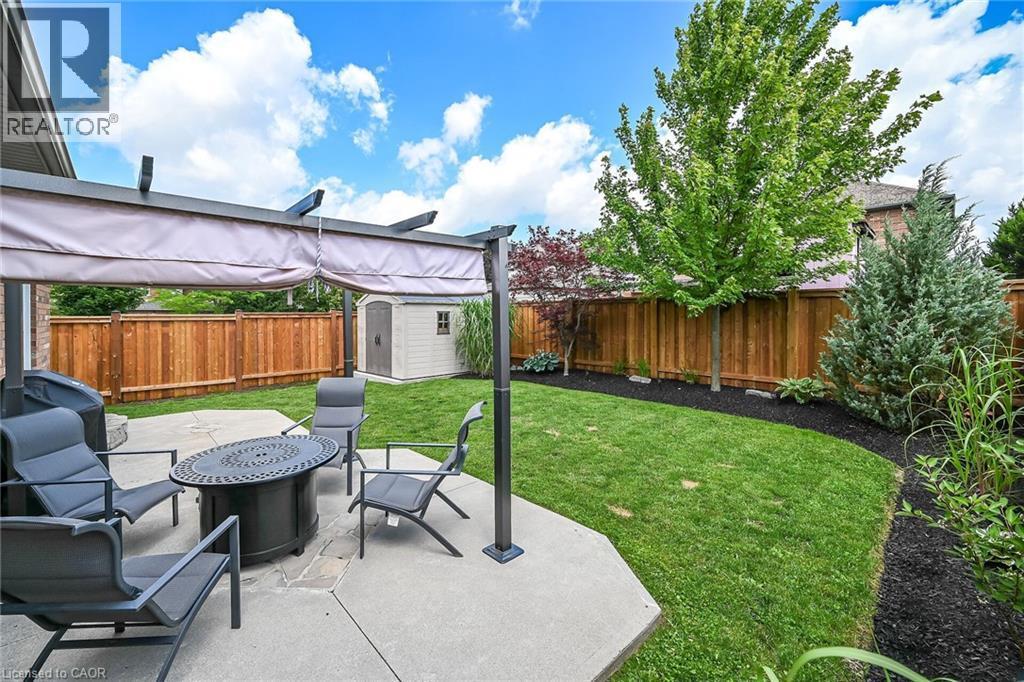 












7 ETHERINGTON Crescent

,
Binbrook,




Ontario
L0R1C0

