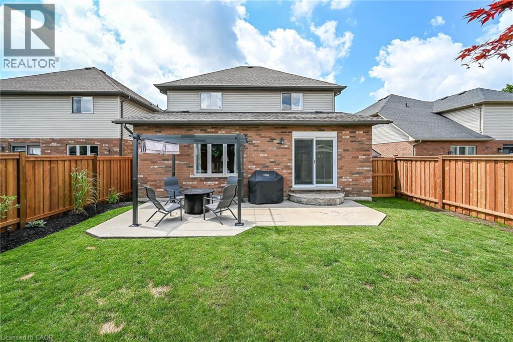 












7 ETHERINGTON Crescent

,
Binbrook,




Ontario
L0R1C0

