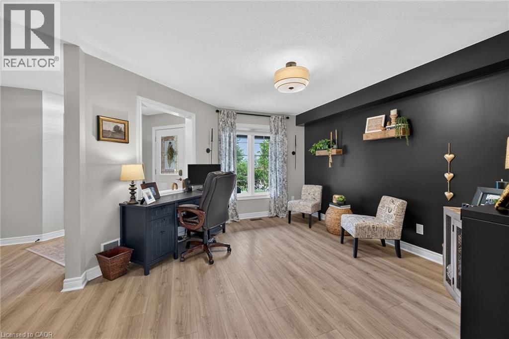 












7 ETHERINGTON Crescent

,
Binbrook,




Ontario
L0R1C0

