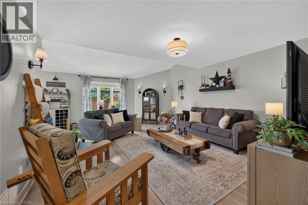 












7 ETHERINGTON Crescent

,
Binbrook,




Ontario
L0R1C0

