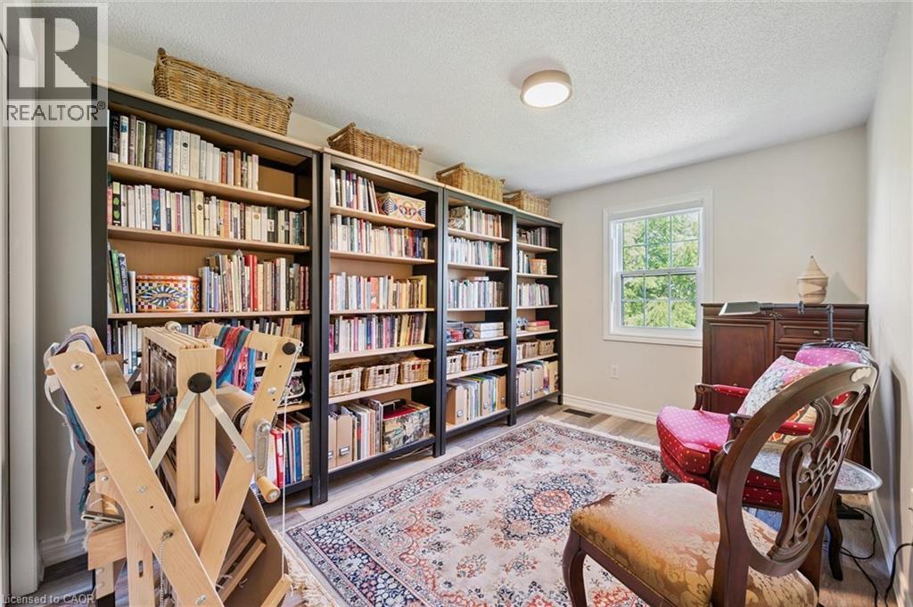 












124 GOSLING Gardens Unit# 12

,
Guelph,




Ontario
N1G5K6

