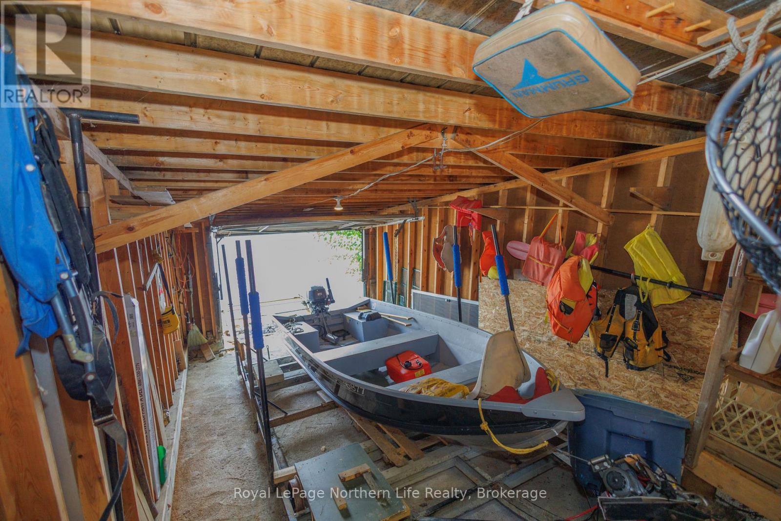 












8 DU ROCHER ROAD

,
West Nipissing (Verner),




Ontario
P0H2M0

