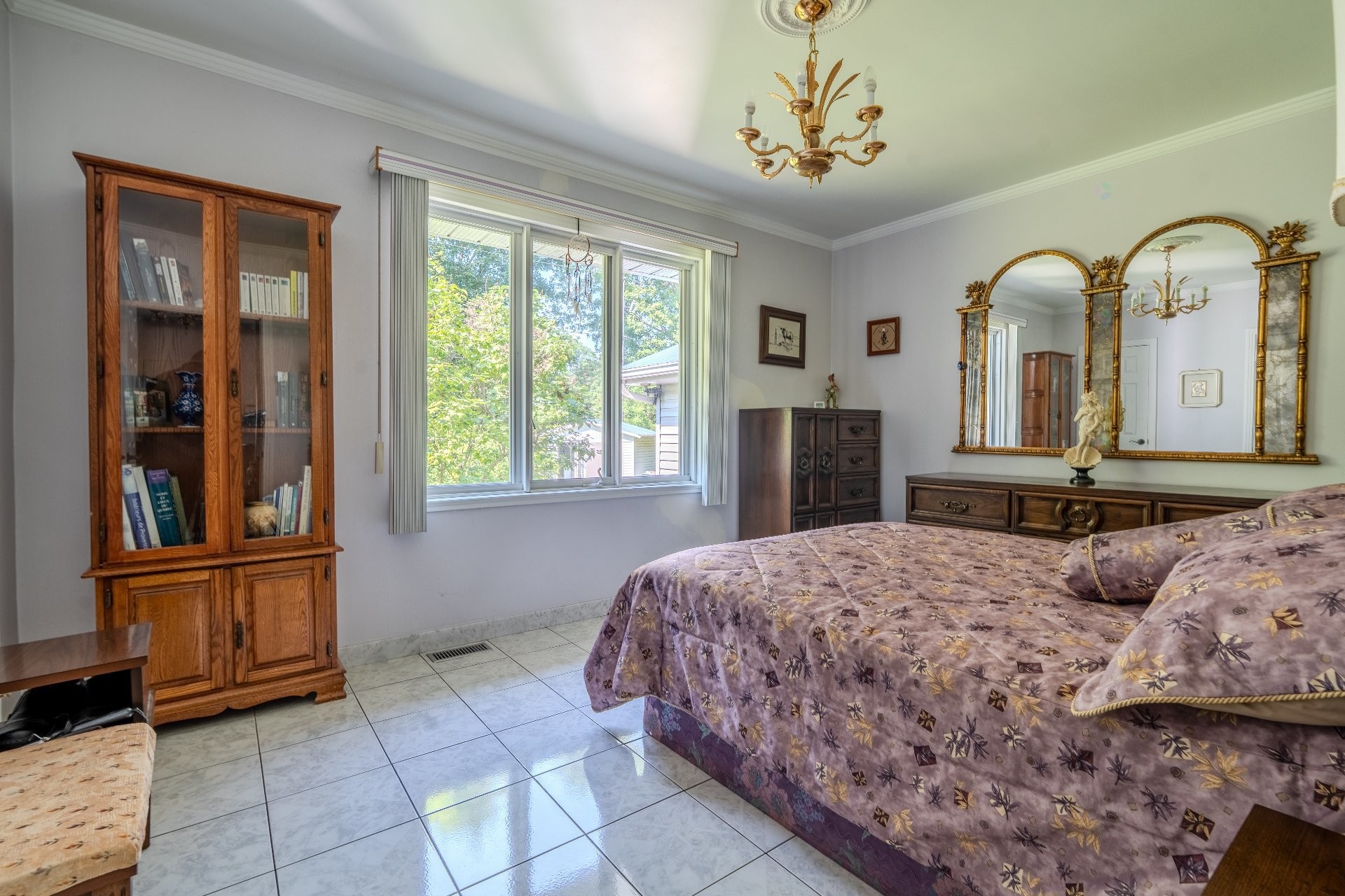 









118


Boul. Claude-David

,
Repentigny (Repentigny),




QC
J6A3C2

