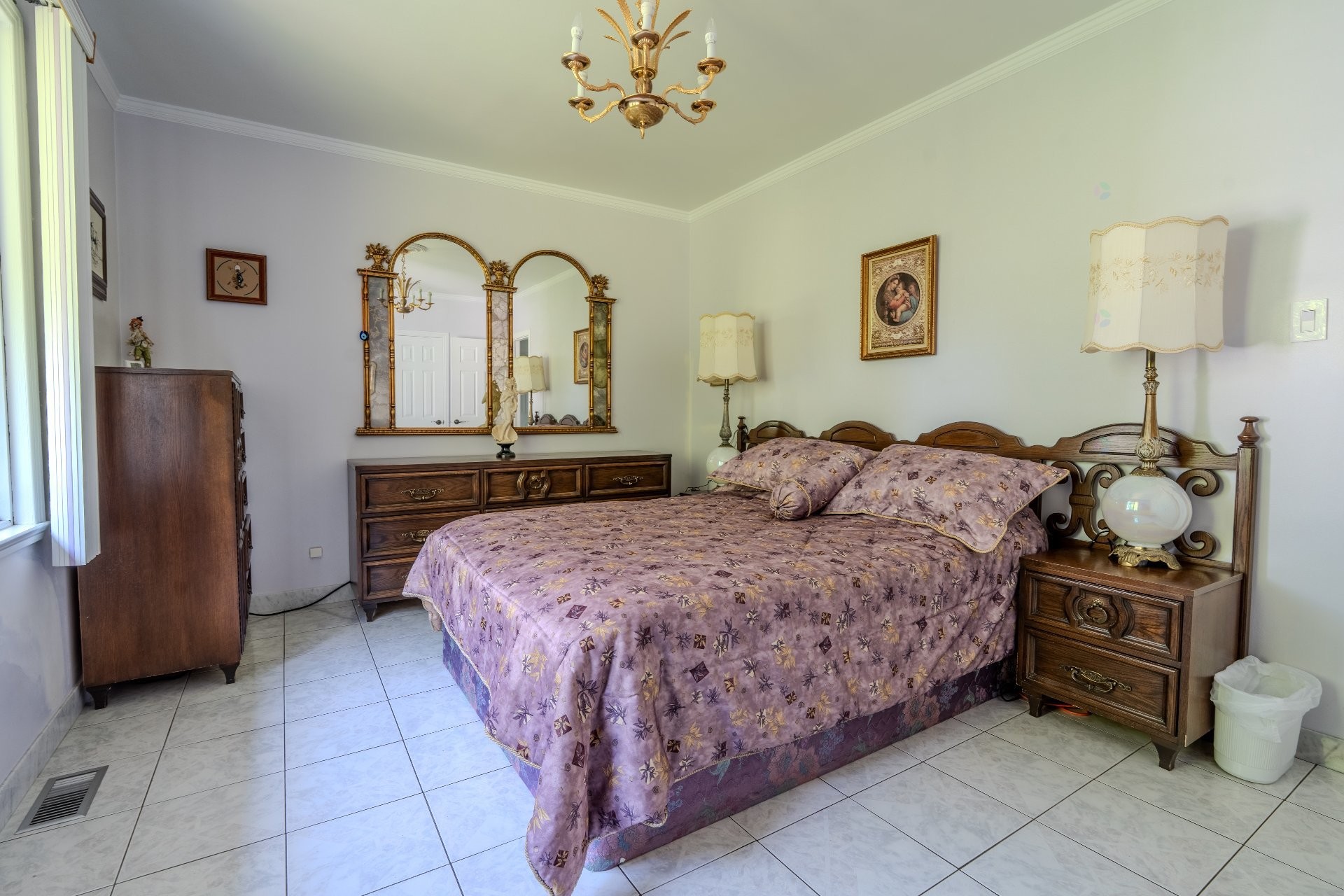 









118


Boul. Claude-David

,
Repentigny (Repentigny),




QC
J6A3C2


