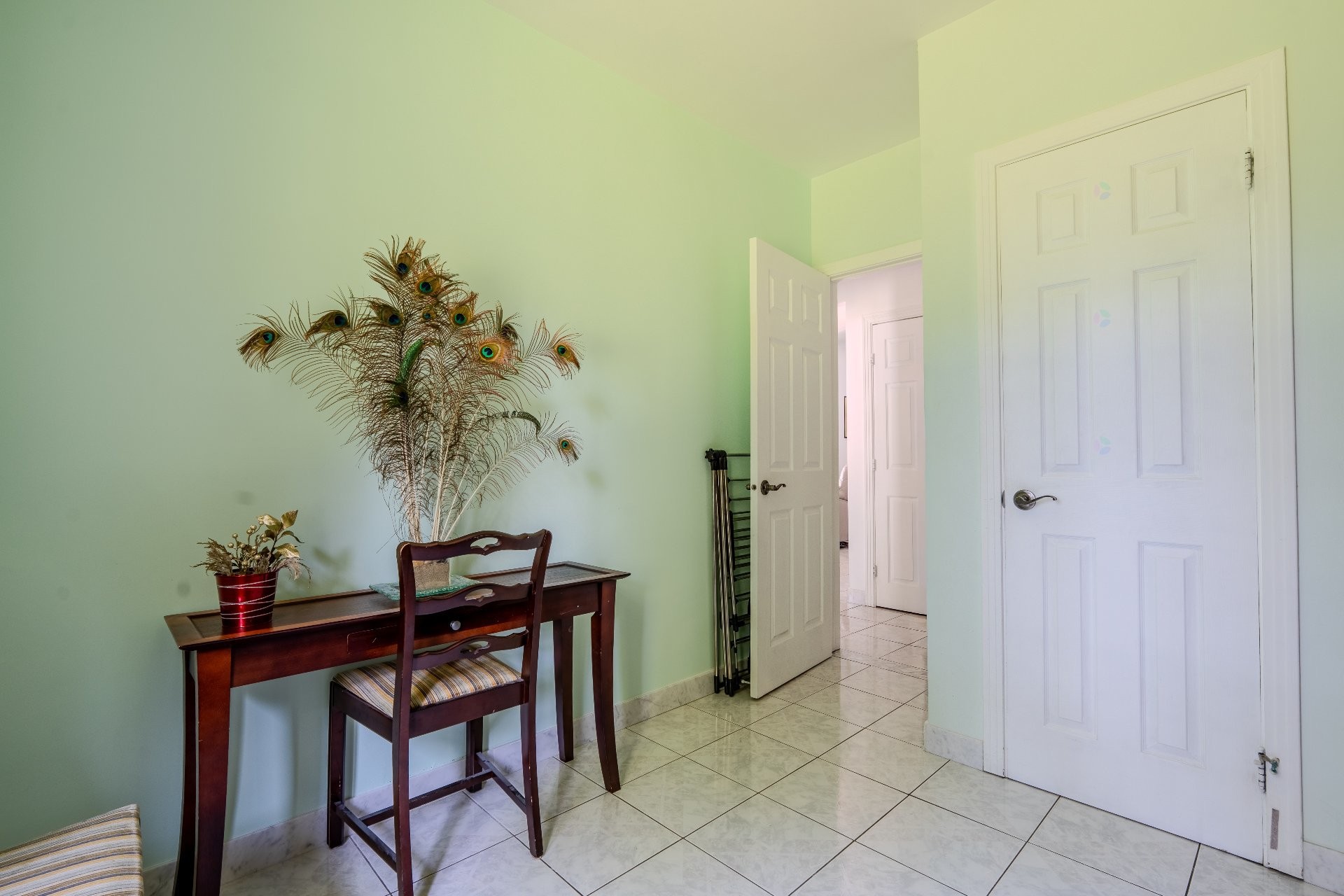 









118


Boul. Claude-David

,
Repentigny (Repentigny),




QC
J6A3C2


