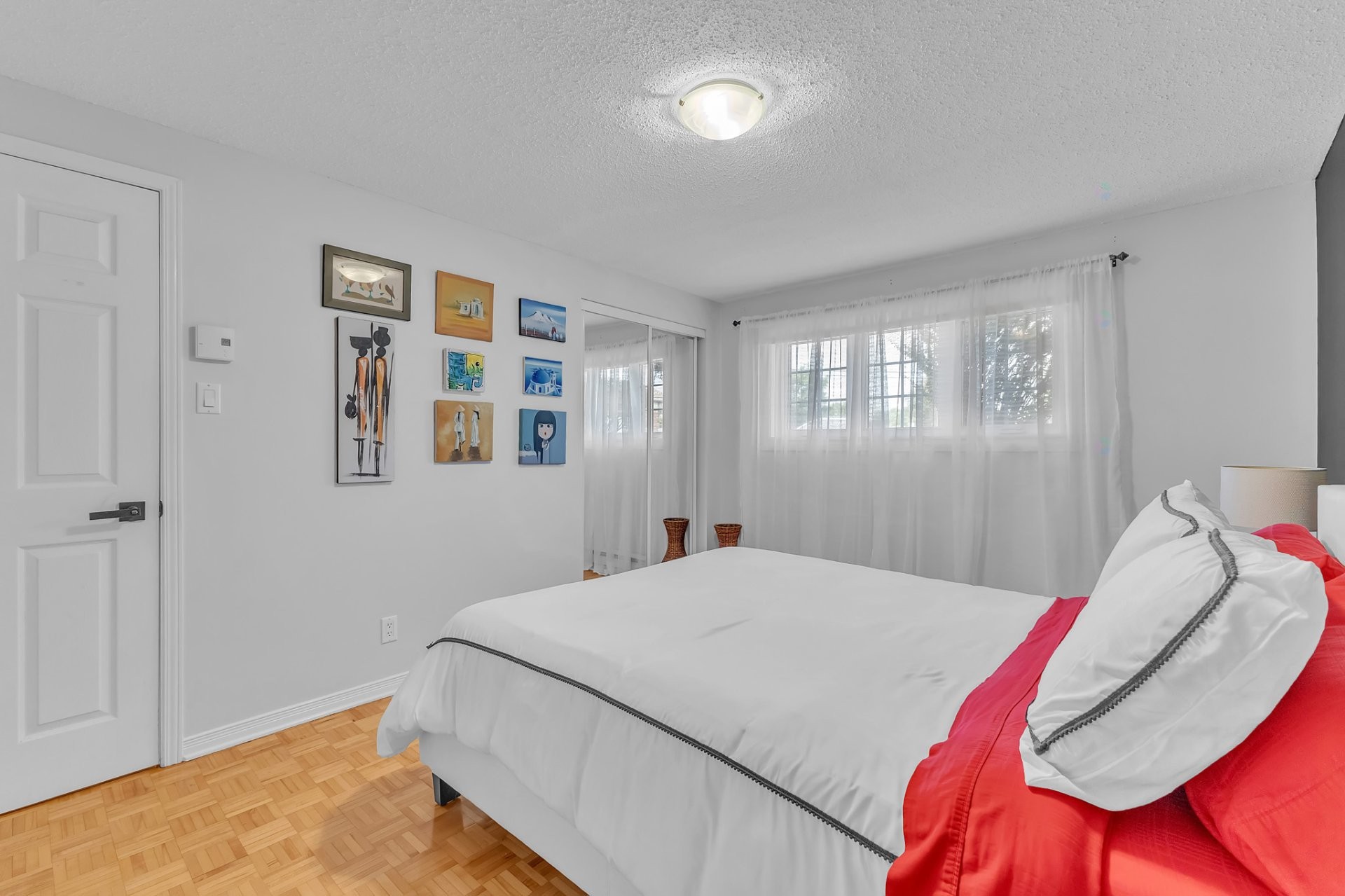 









231


Rue des Chasseurs

,
Gatineau (Aylmer),




QC
J9J2H8

