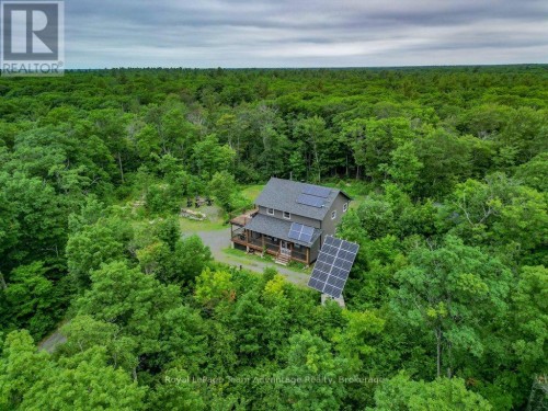 Off Grid in Seguin