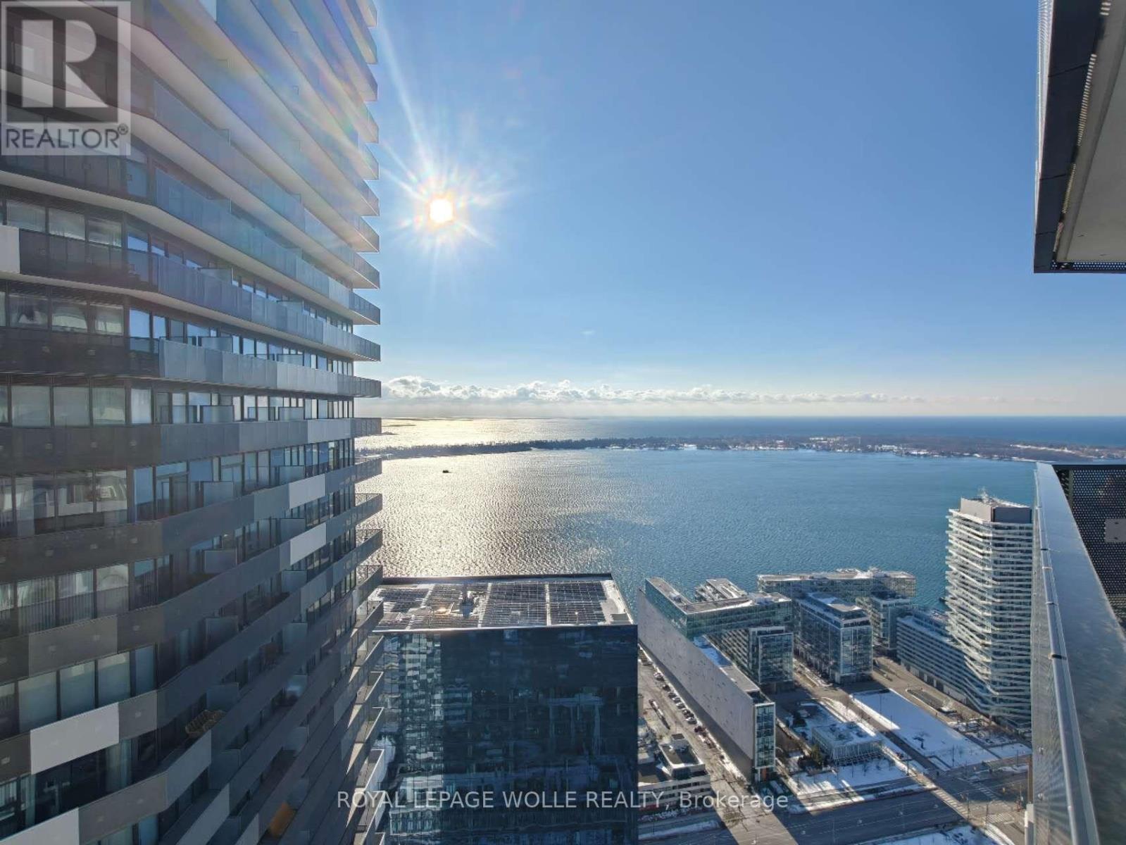 












6008 - 55 COOPER STREET

,
Toronto,




Ontario
M5E0G1

