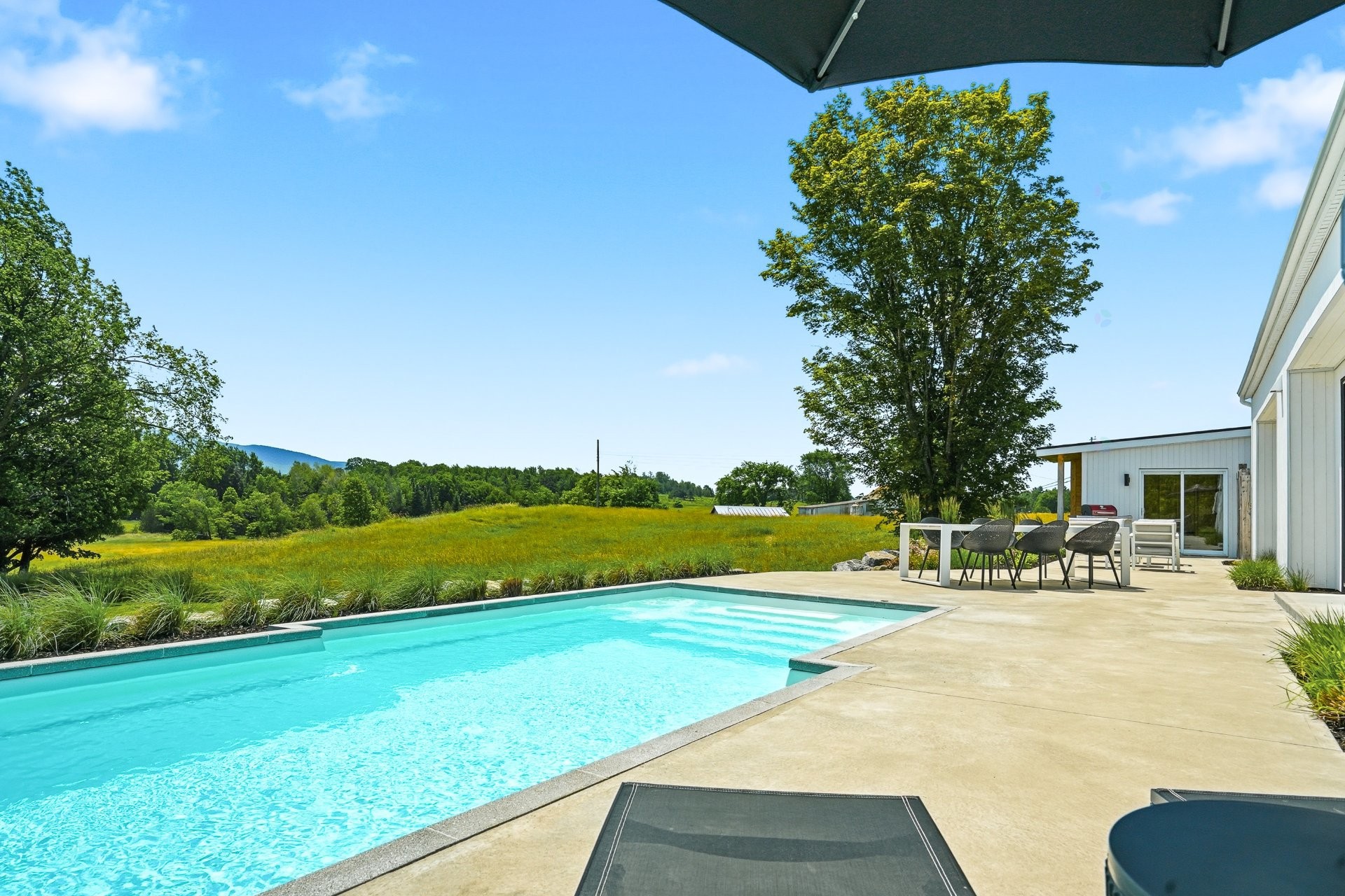 









117


Ch. Santerre

,
Sutton,




QC
J0E2K0

