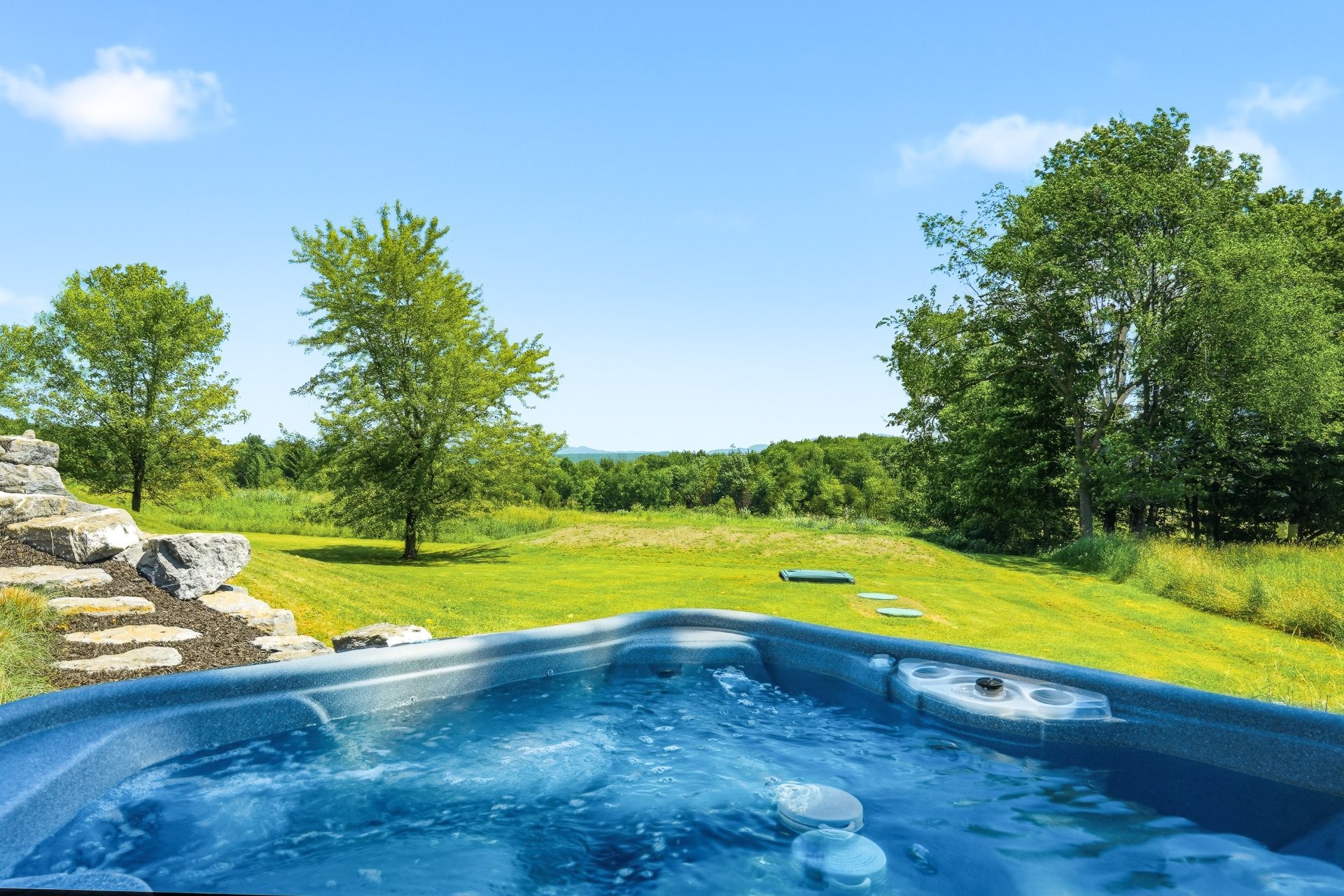 









117


Ch. Santerre

,
Sutton,




QC
J0E2K0

