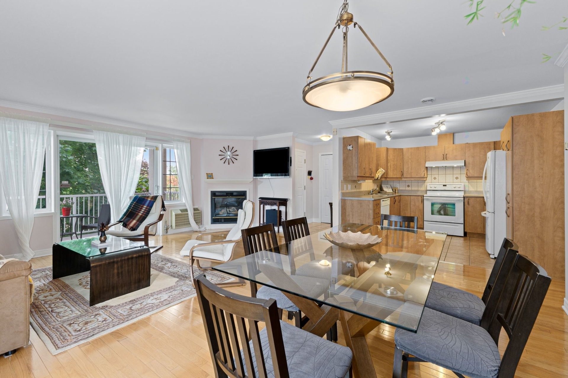 









489


Rue de Cannes

, 3,
Gatineau (Gatineau),




QC
J8V3X2

