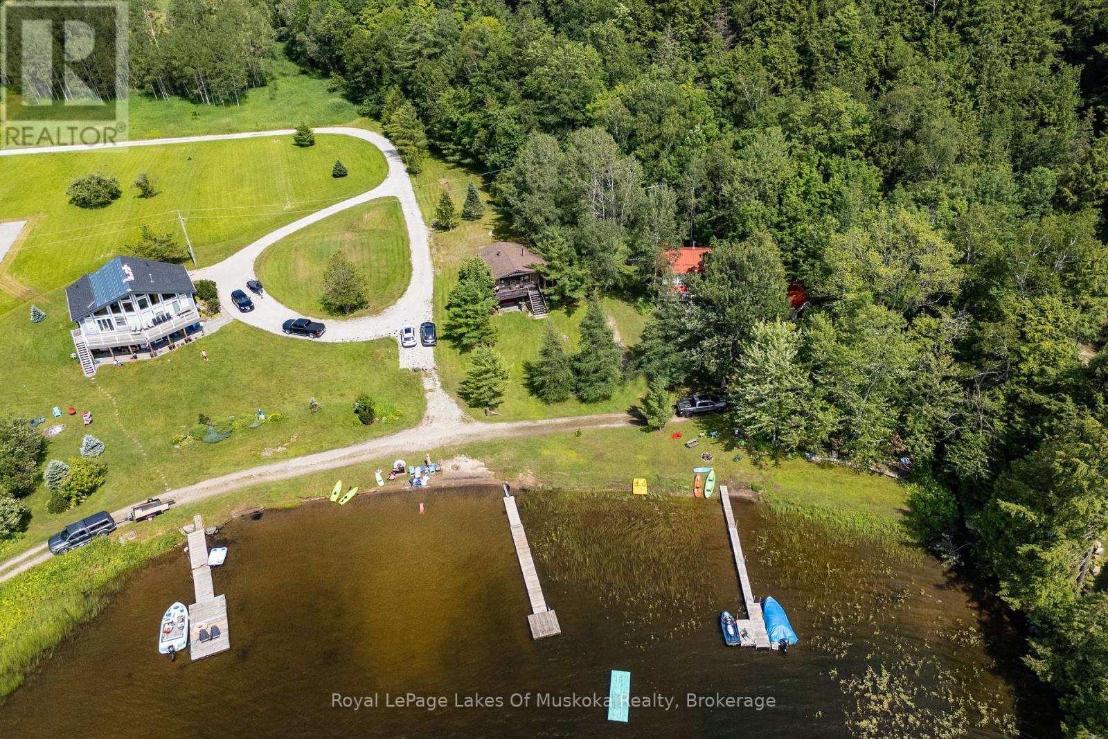 












11 - 1357 RUSS HAMMELL ROAD

,
Muskoka Lakes (Watt),




Ontario
P0B1M0

