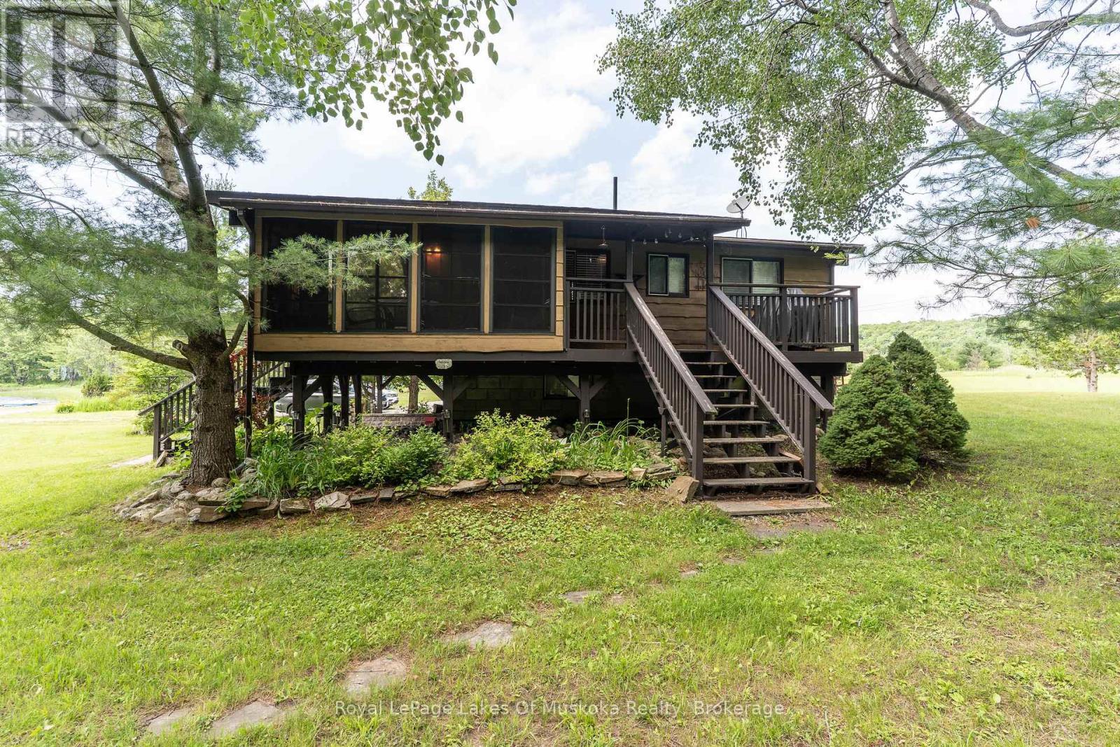 












11 - 1357 RUSS HAMMELL ROAD

,
Muskoka Lakes (Watt),




Ontario
P0B1M0

