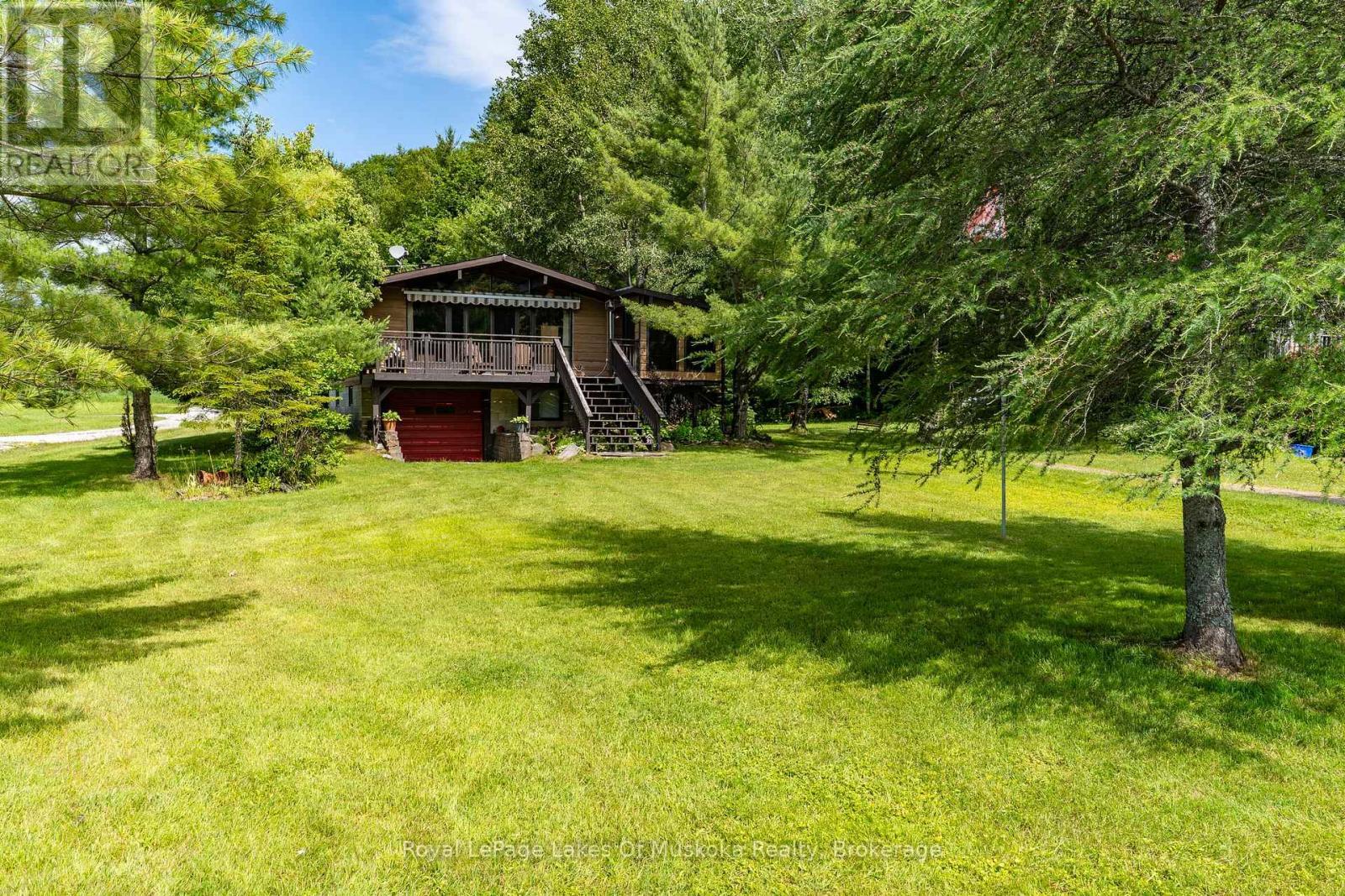 












11 - 1357 RUSS HAMMELL ROAD

,
Muskoka Lakes (Watt),




Ontario
P0B1M0

